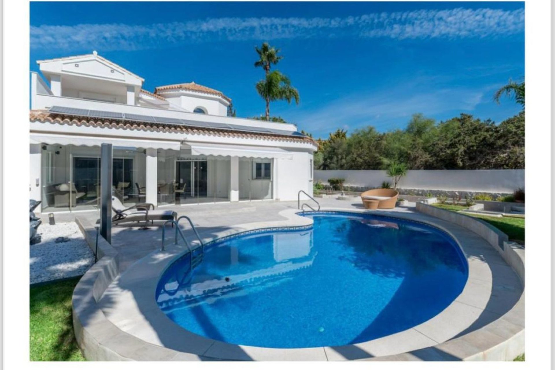 Resale - House - Detached Villa - Marbella - Marbesa