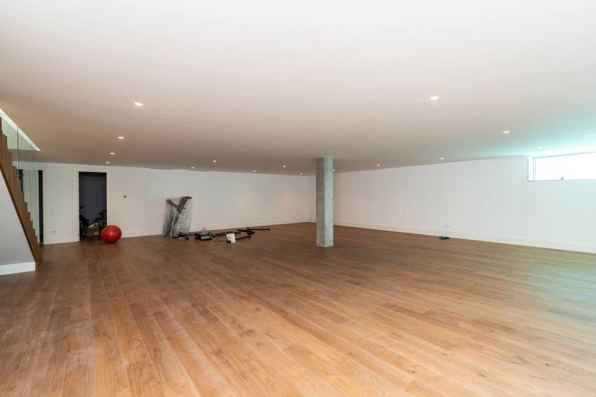 Resale - House - Detached Villa - Marbella - Marbesa