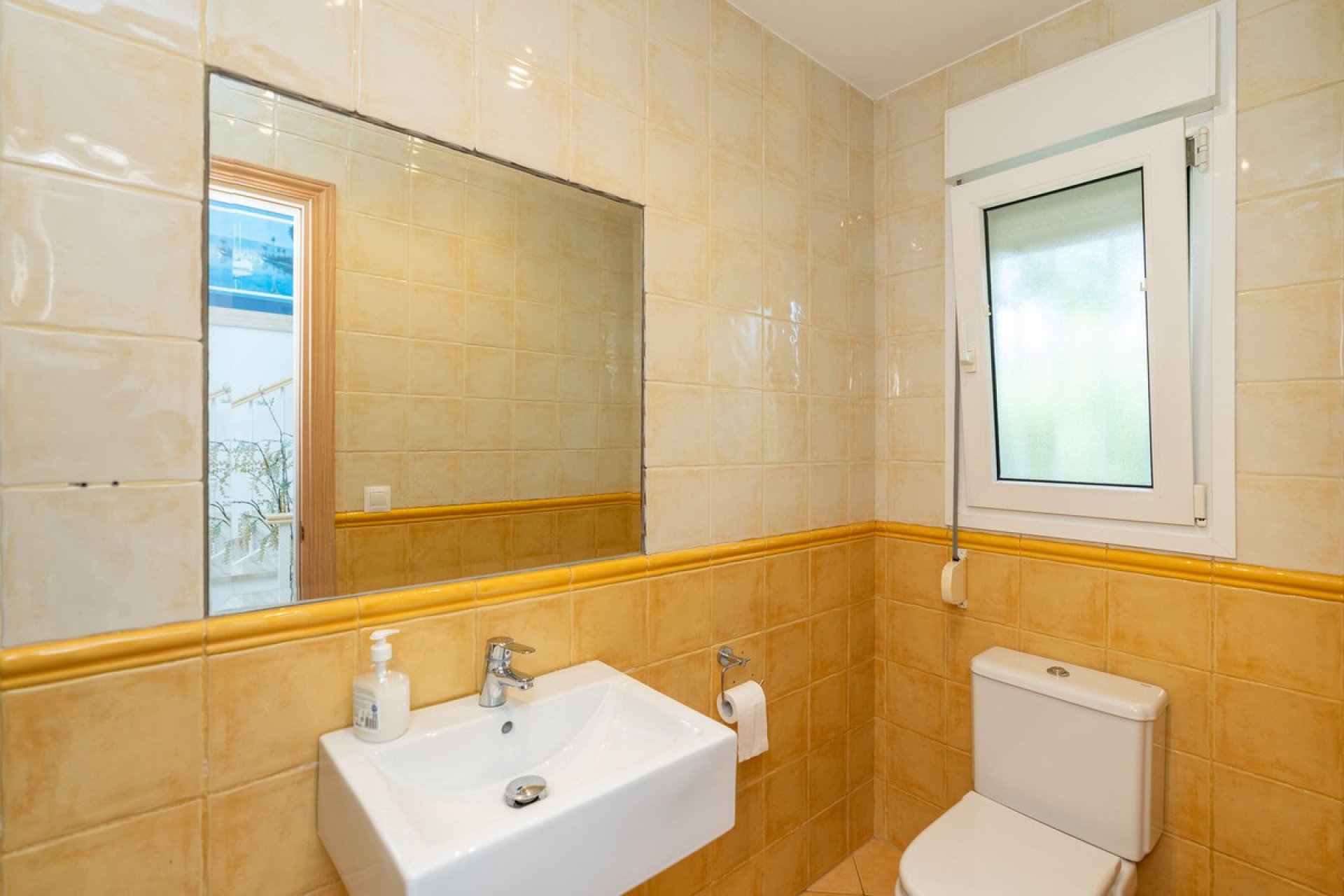 Resale - House - Detached Villa - Marbella - Marbesa