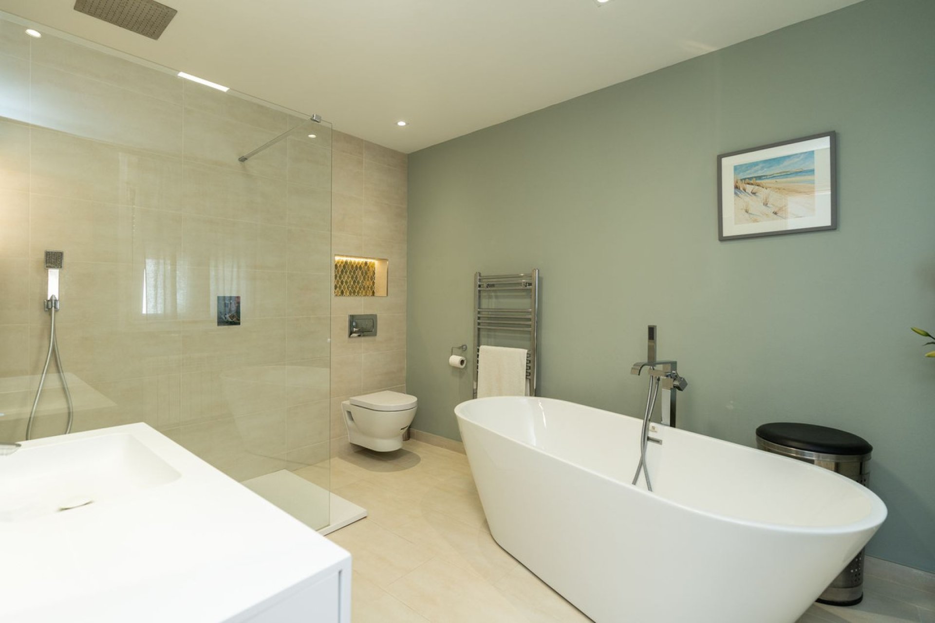 Resale - House - Detached Villa - Marbella - Marbesa