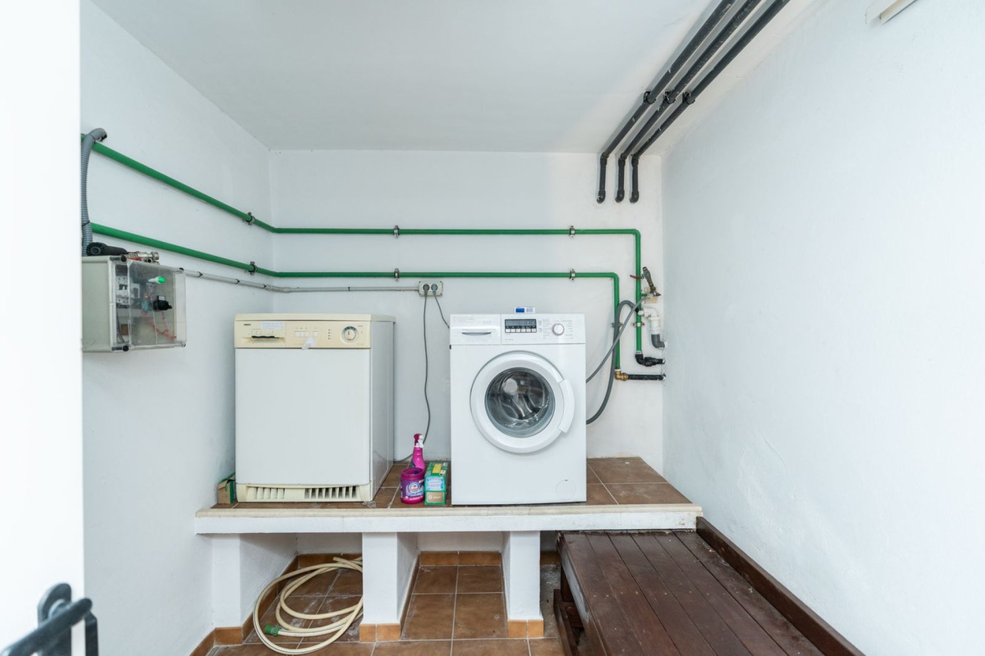 Resale - House - Detached Villa - Marbella - Marbesa