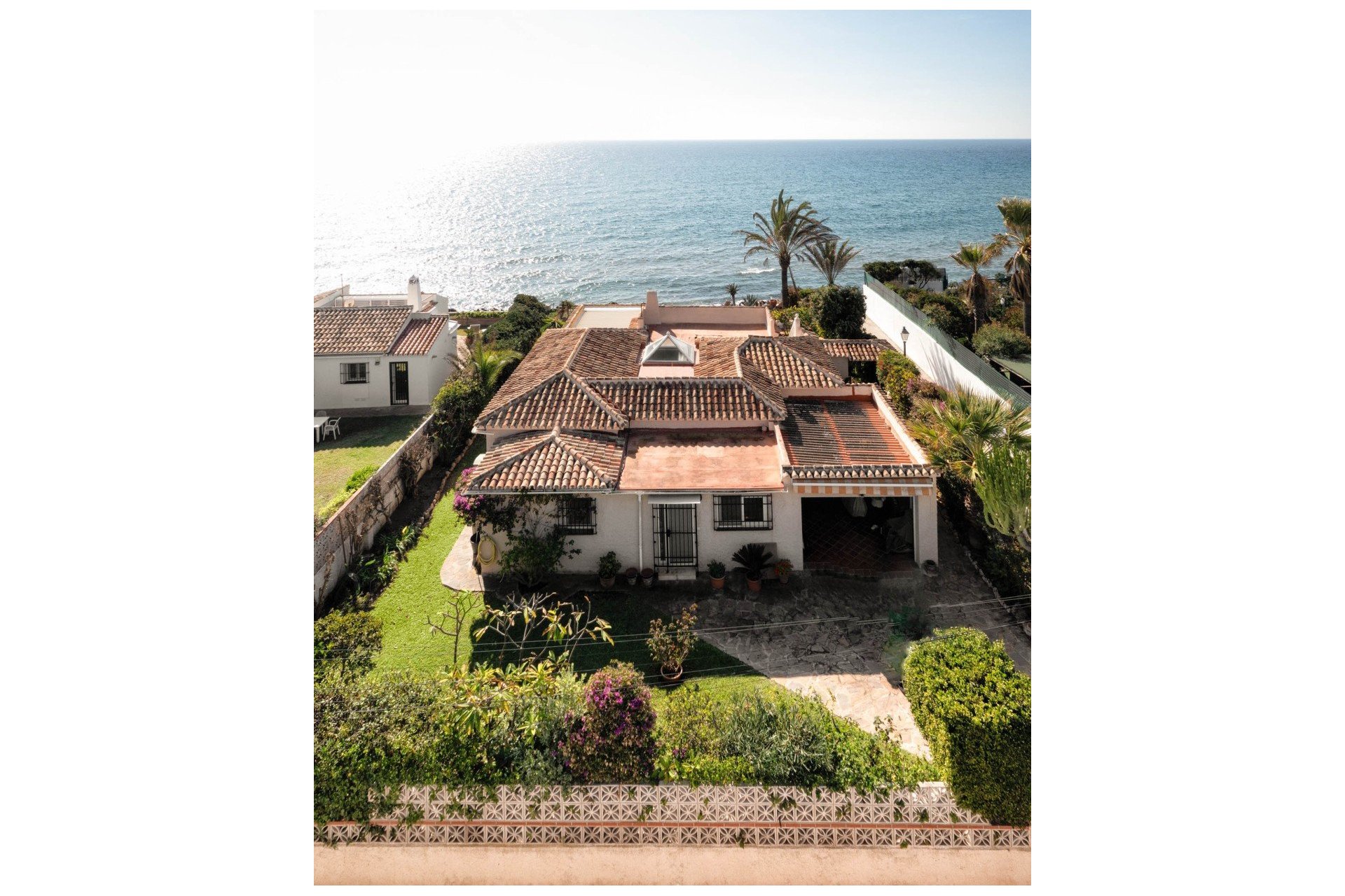 Resale - House - Detached Villa - Marbella - Marbesa