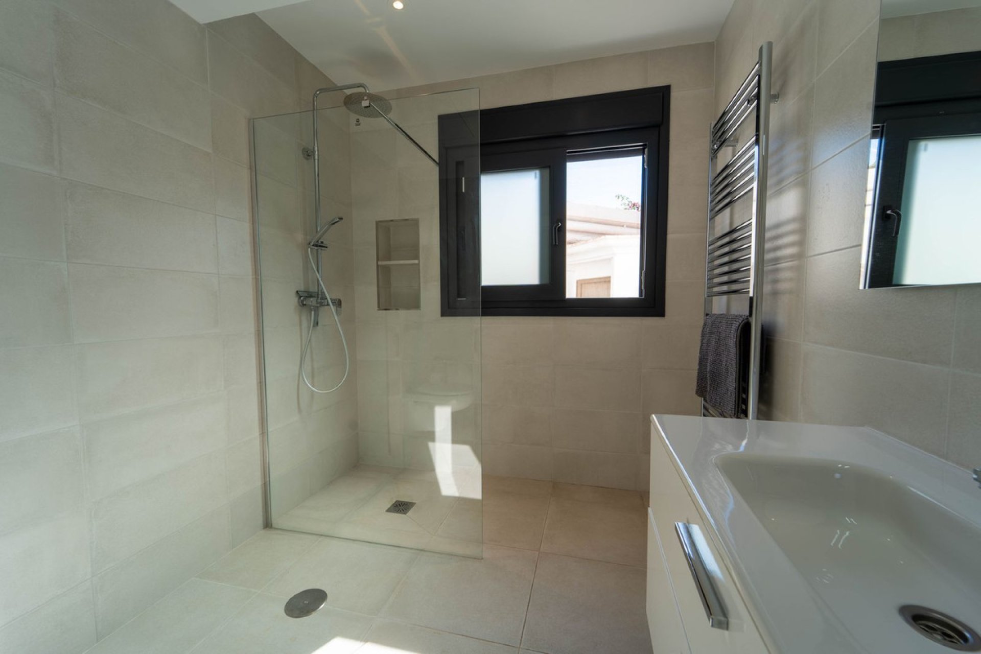 Resale - House - Detached Villa - Marbella - Marbesa