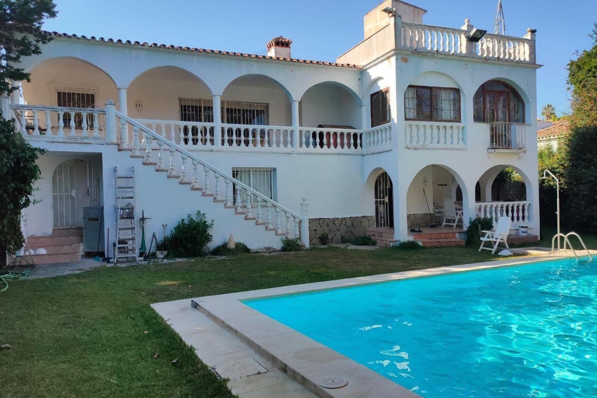 Resale - House - Detached Villa - Marbella - Marbesa