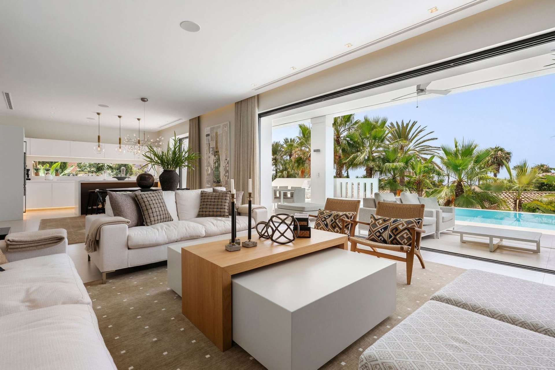 Resale - House - Detached Villa - Marbella - Nagüeles