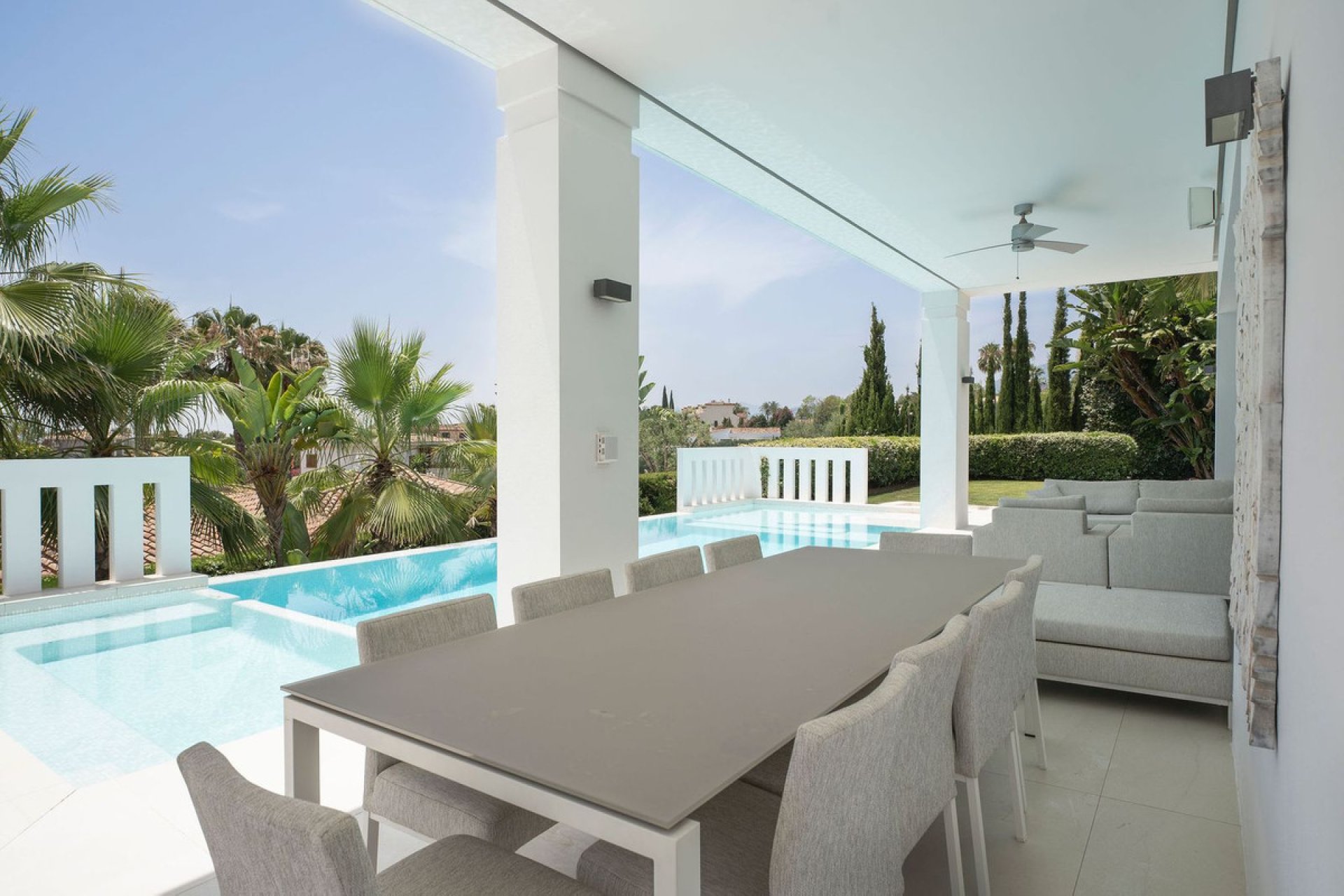 Resale - House - Detached Villa - Marbella - Nagüeles