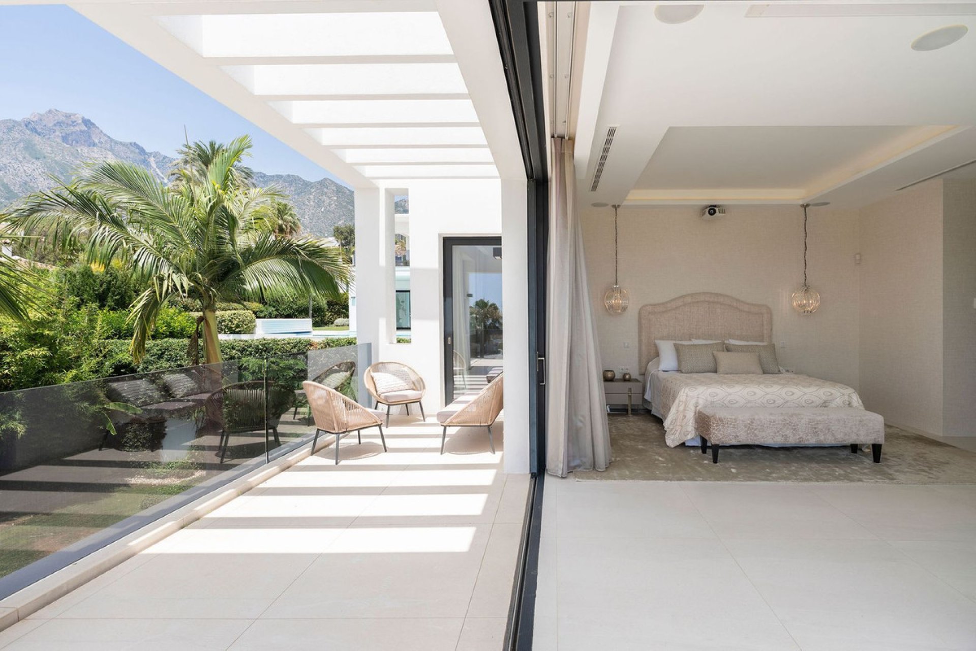 Resale - House - Detached Villa - Marbella - Nagüeles