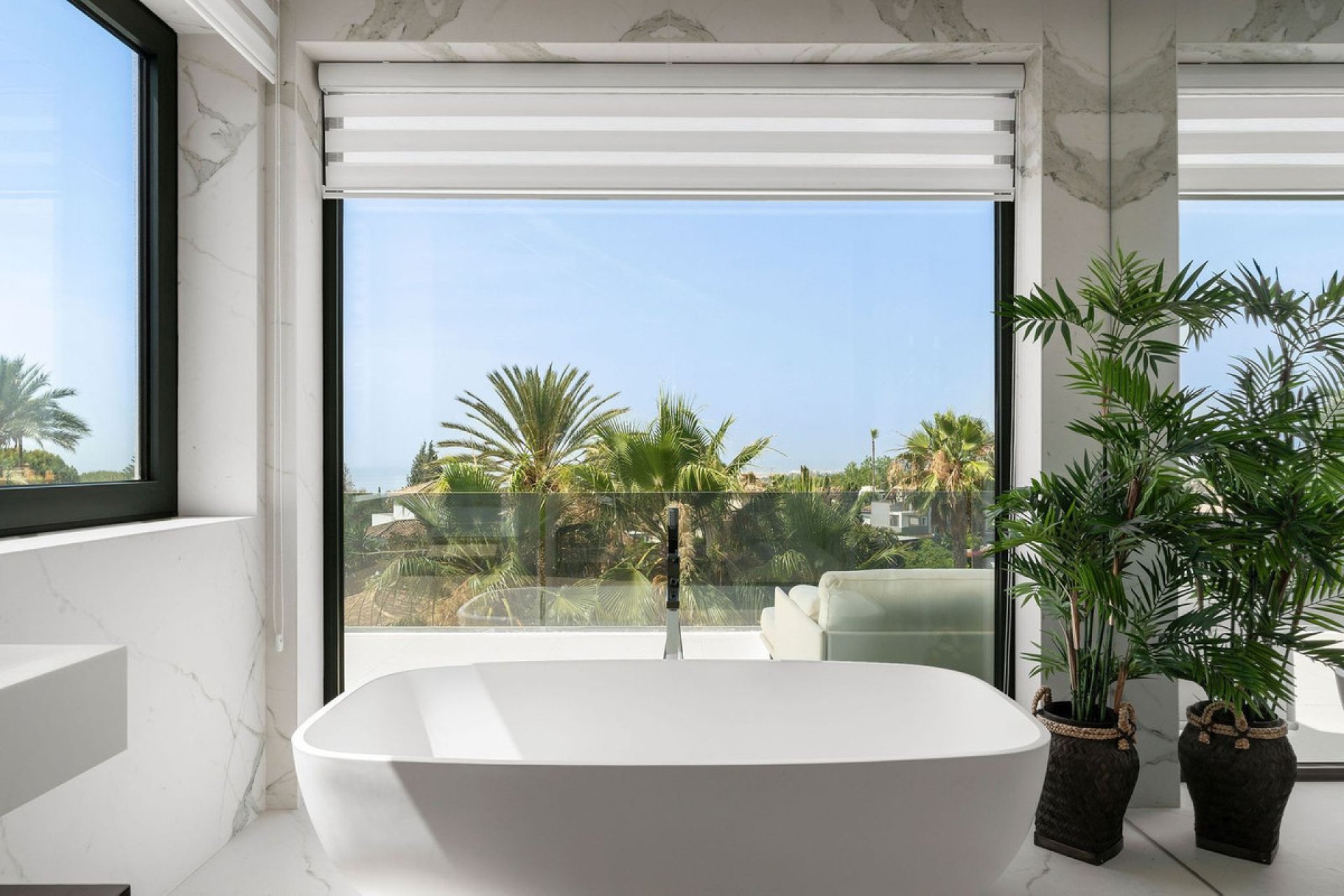 Resale - House - Detached Villa - Marbella - Nagüeles