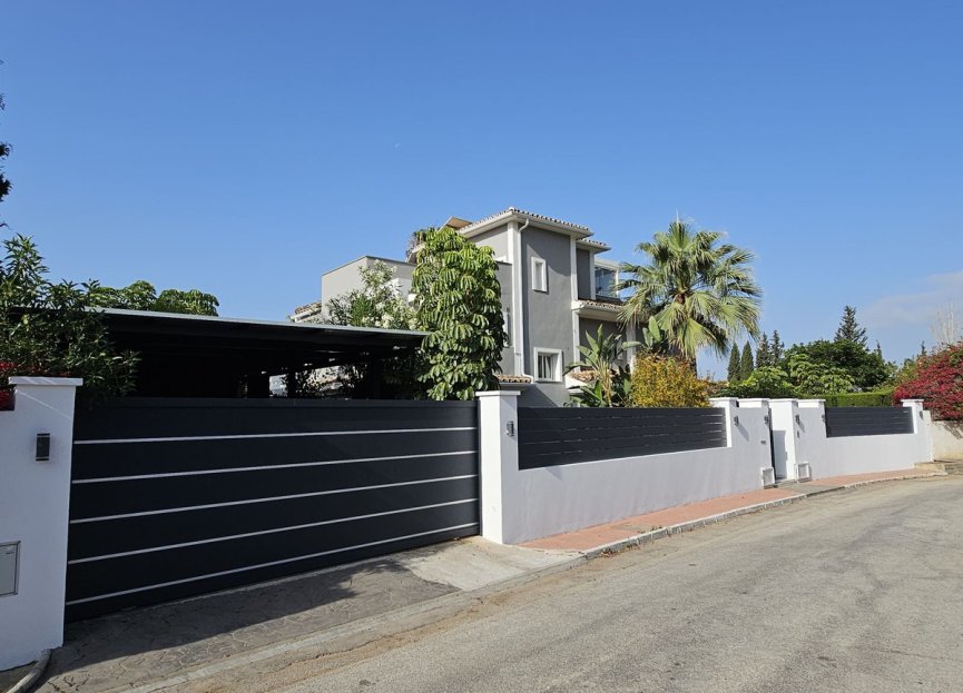 Resale - House - Detached Villa - Marbella - Nagüeles