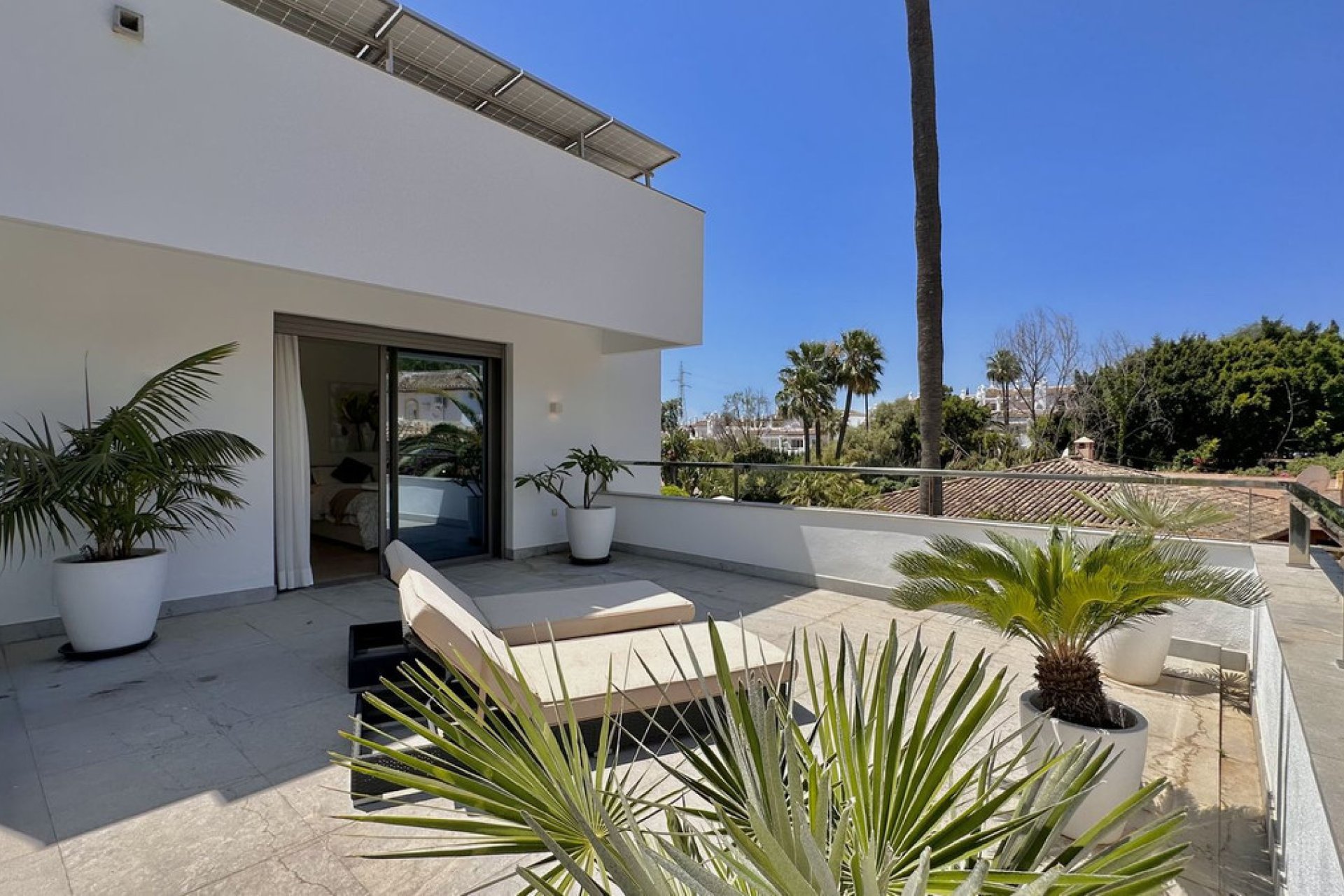 Resale - House - Detached Villa - Marbella - Nagüeles