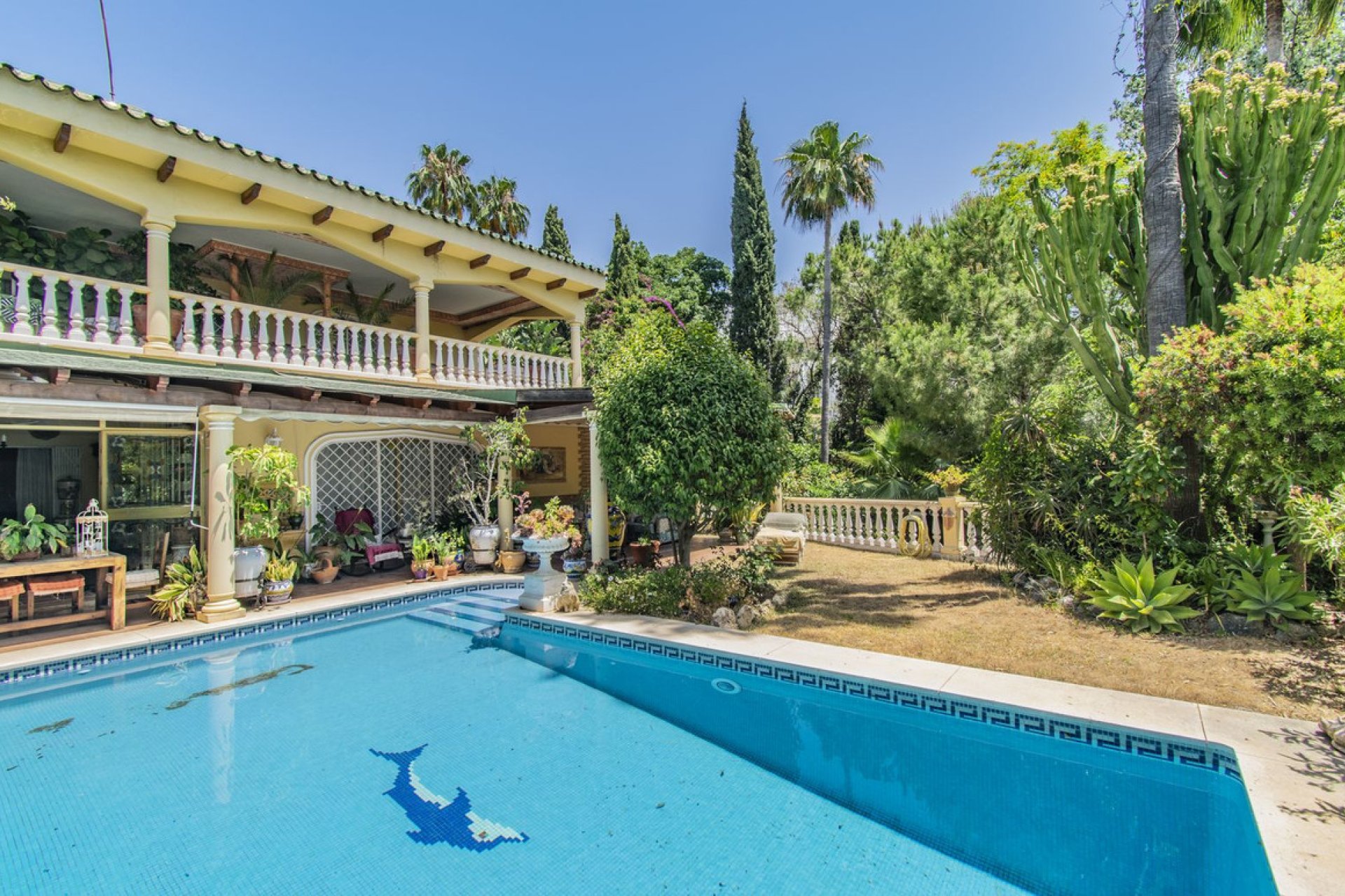 Resale - House - Detached Villa - Marbella - Nagüeles