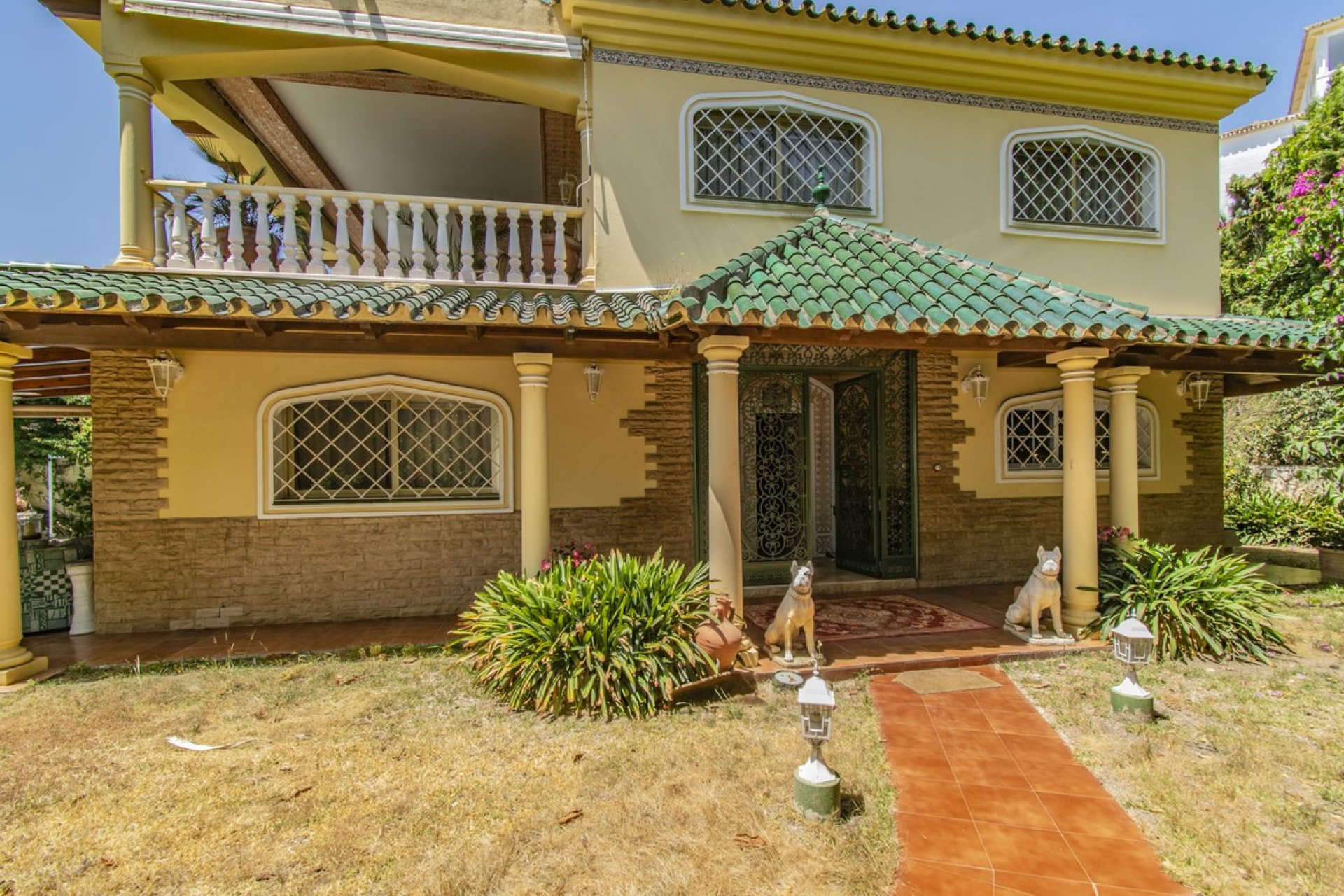 Resale - House - Detached Villa - Marbella - Nagüeles