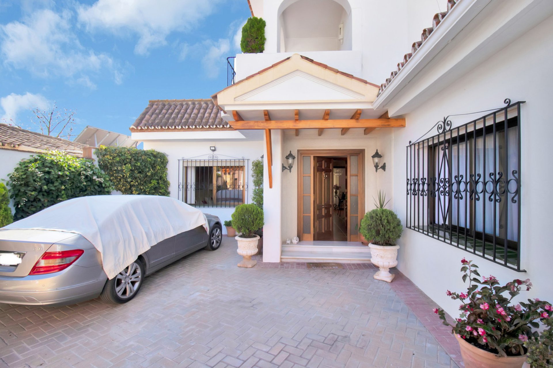 Resale - House - Detached Villa - Marbella - Nagüeles