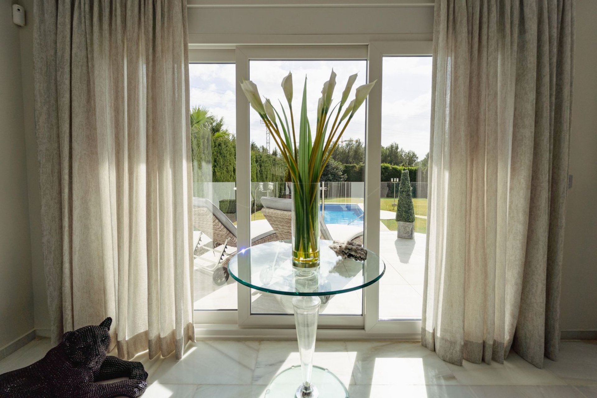 Resale - House - Detached Villa - Marbella - Nagüeles