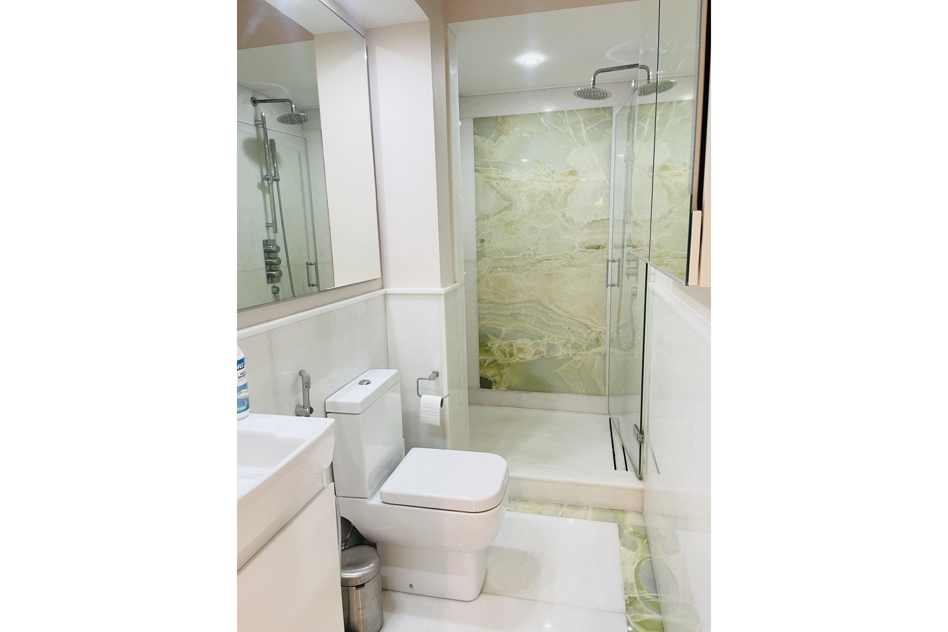 Resale - House - Detached Villa - Marbella - Nagüeles