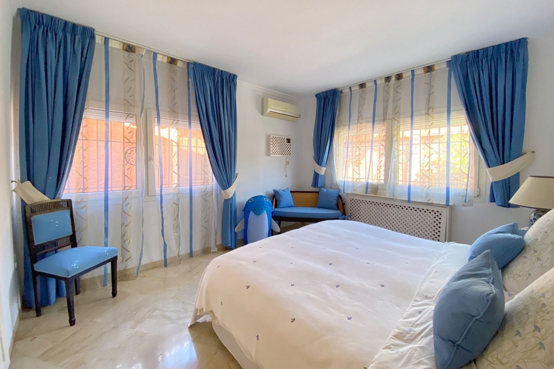 Resale - House - Detached Villa - Marbella - Nagüeles