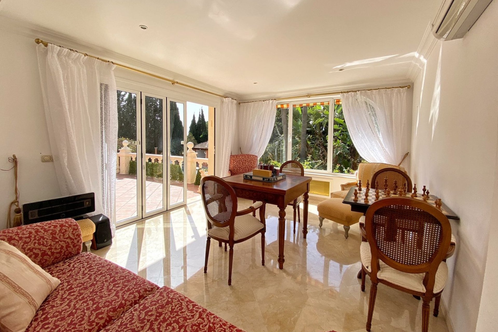 Resale - House - Detached Villa - Marbella - Nagüeles