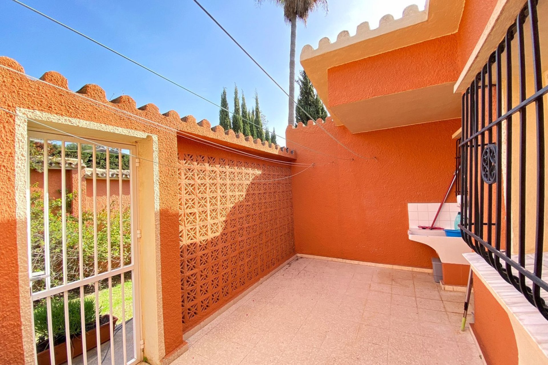 Resale - House - Detached Villa - Marbella - Nagüeles