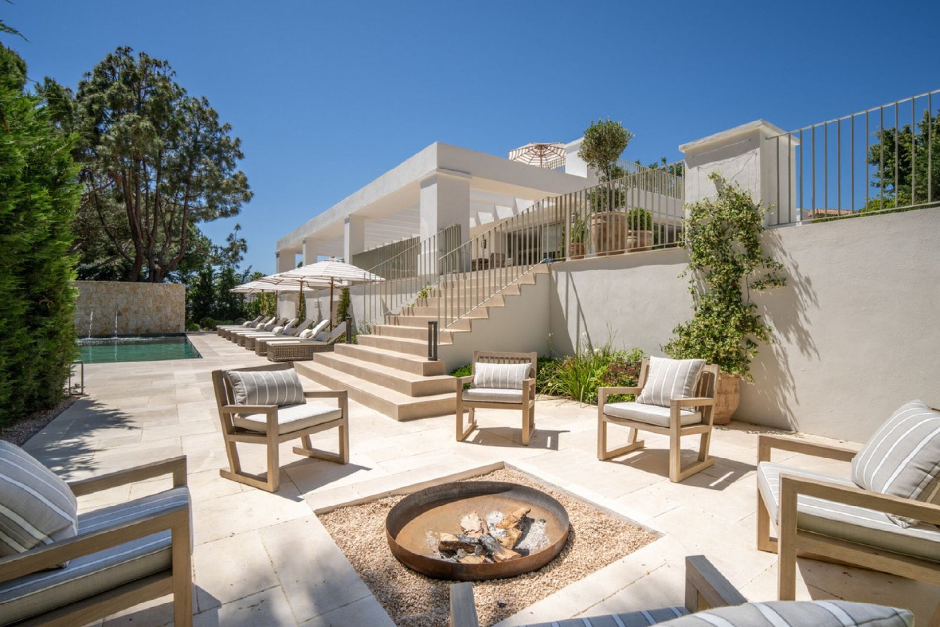 Resale - House - Detached Villa - Marbella - Nagüeles