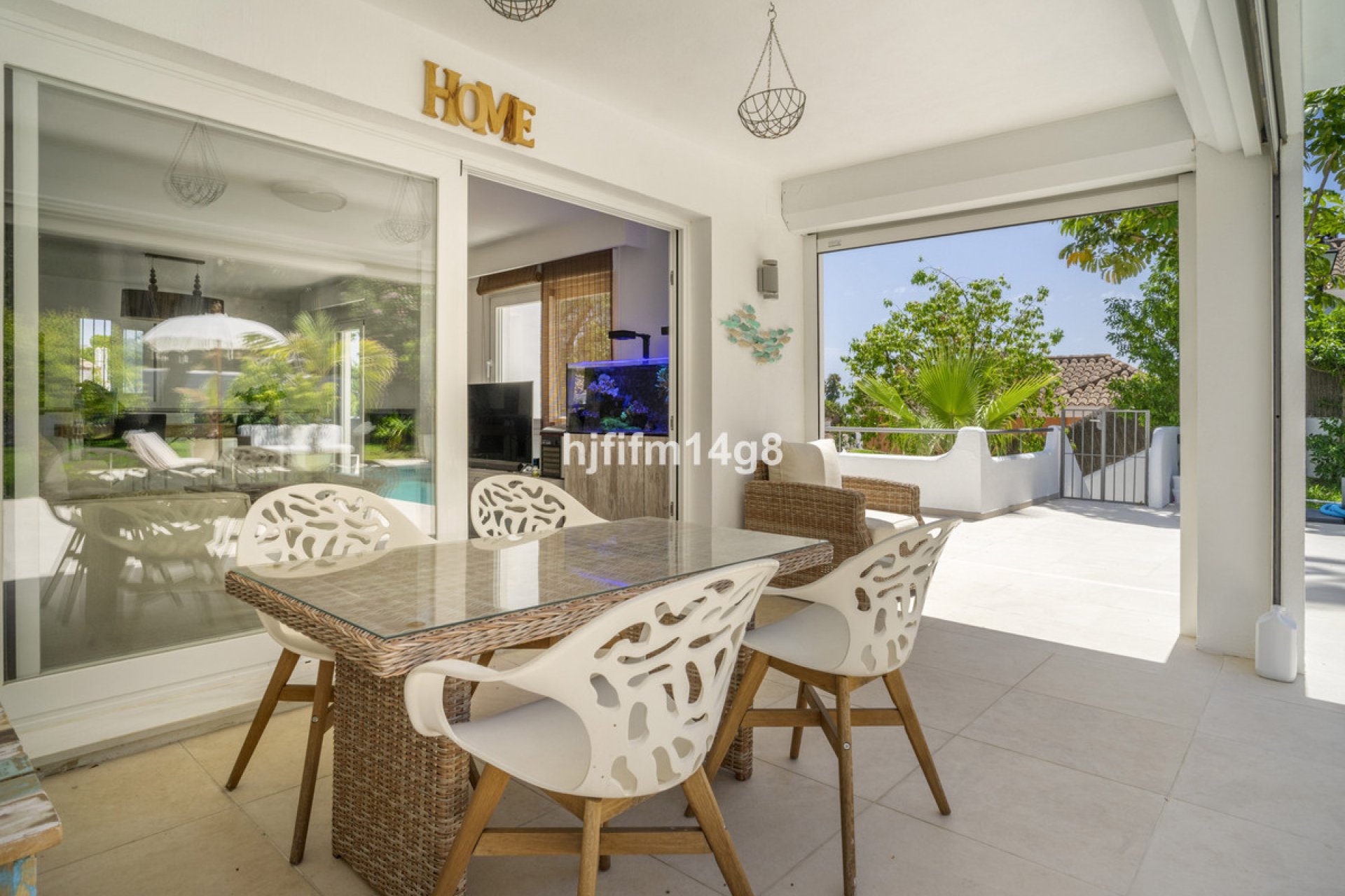 Resale - House - Detached Villa - Marbella - Nueva Andalucia