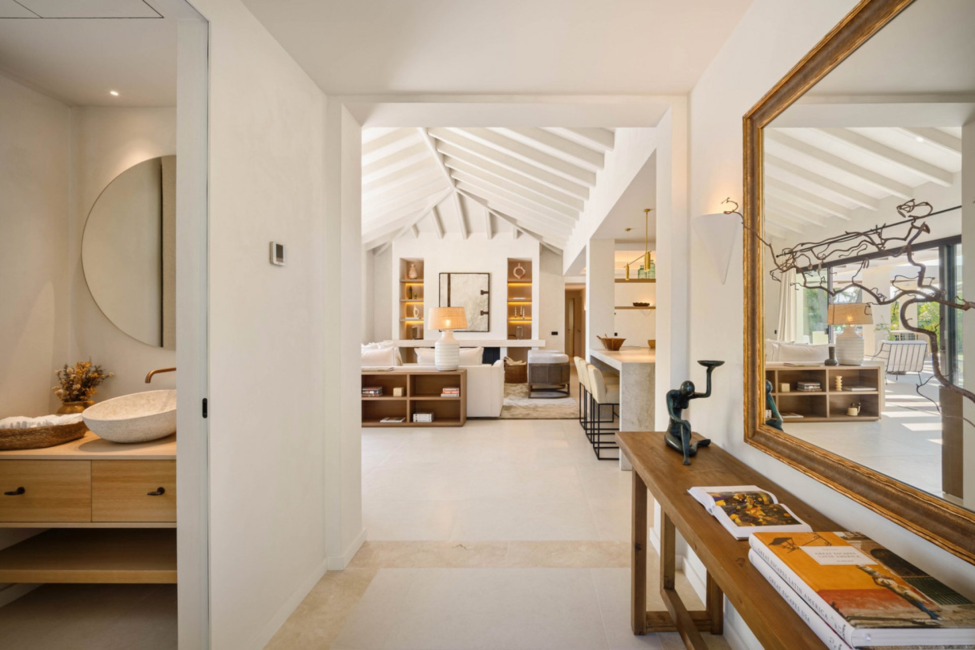 Resale - House - Detached Villa - Marbella - Nueva Andalucia