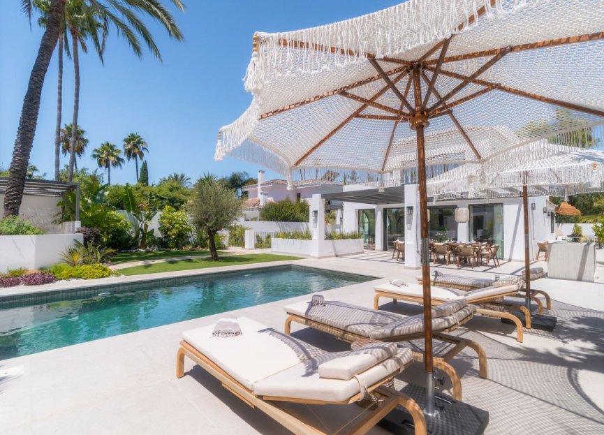 Resale - House - Detached Villa - Marbella - Nueva Andalucia