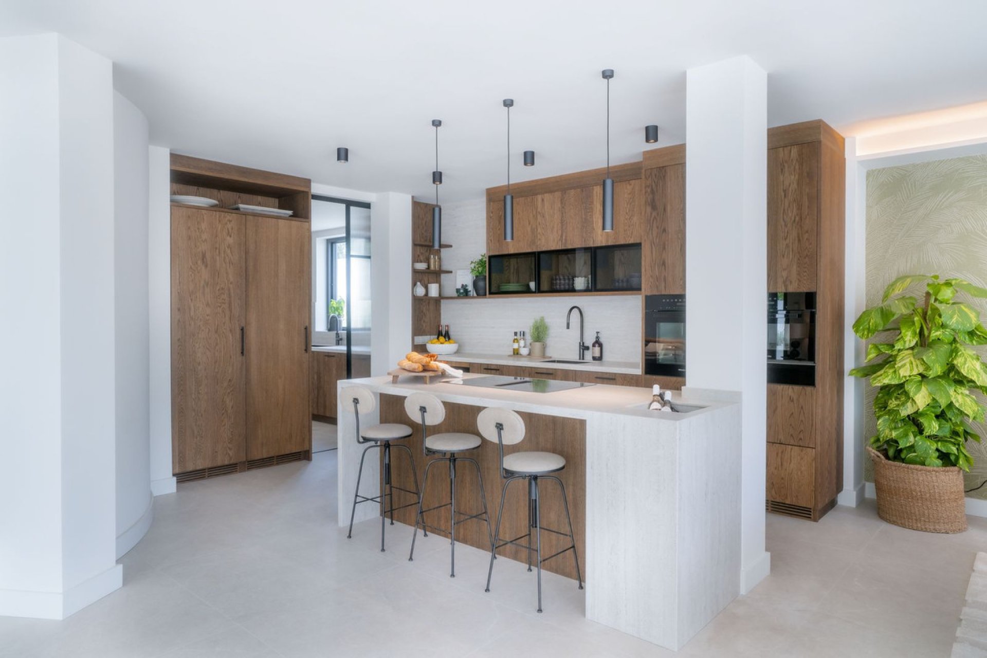 Resale - House - Detached Villa - Marbella - Nueva Andalucia