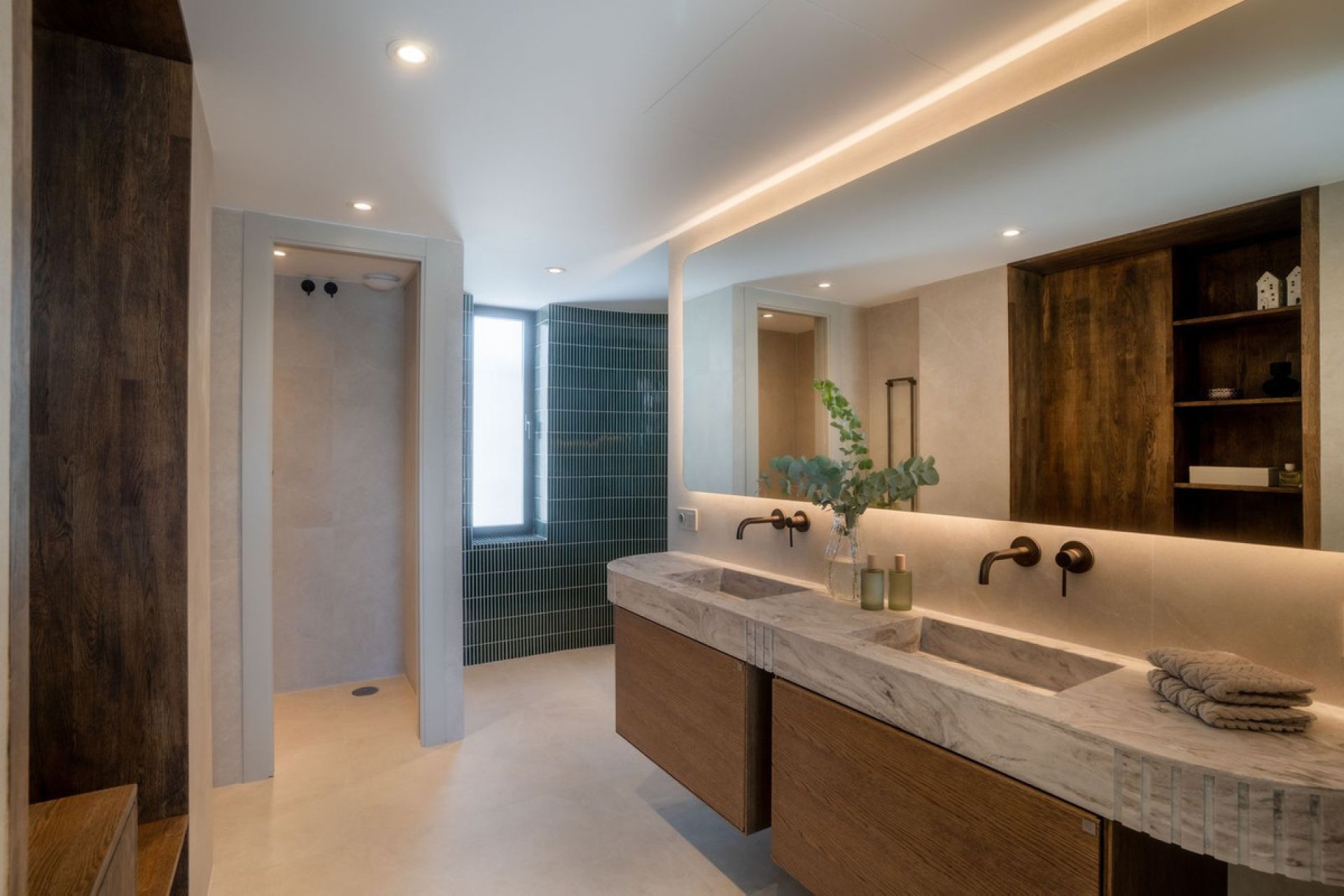 Resale - House - Detached Villa - Marbella - Nueva Andalucia