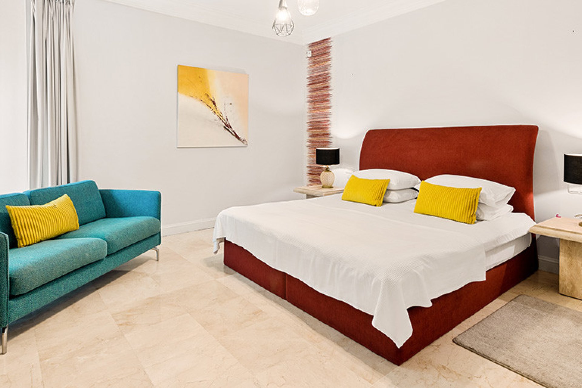 Resale - House - Detached Villa - Marbella - Nueva Andalucia