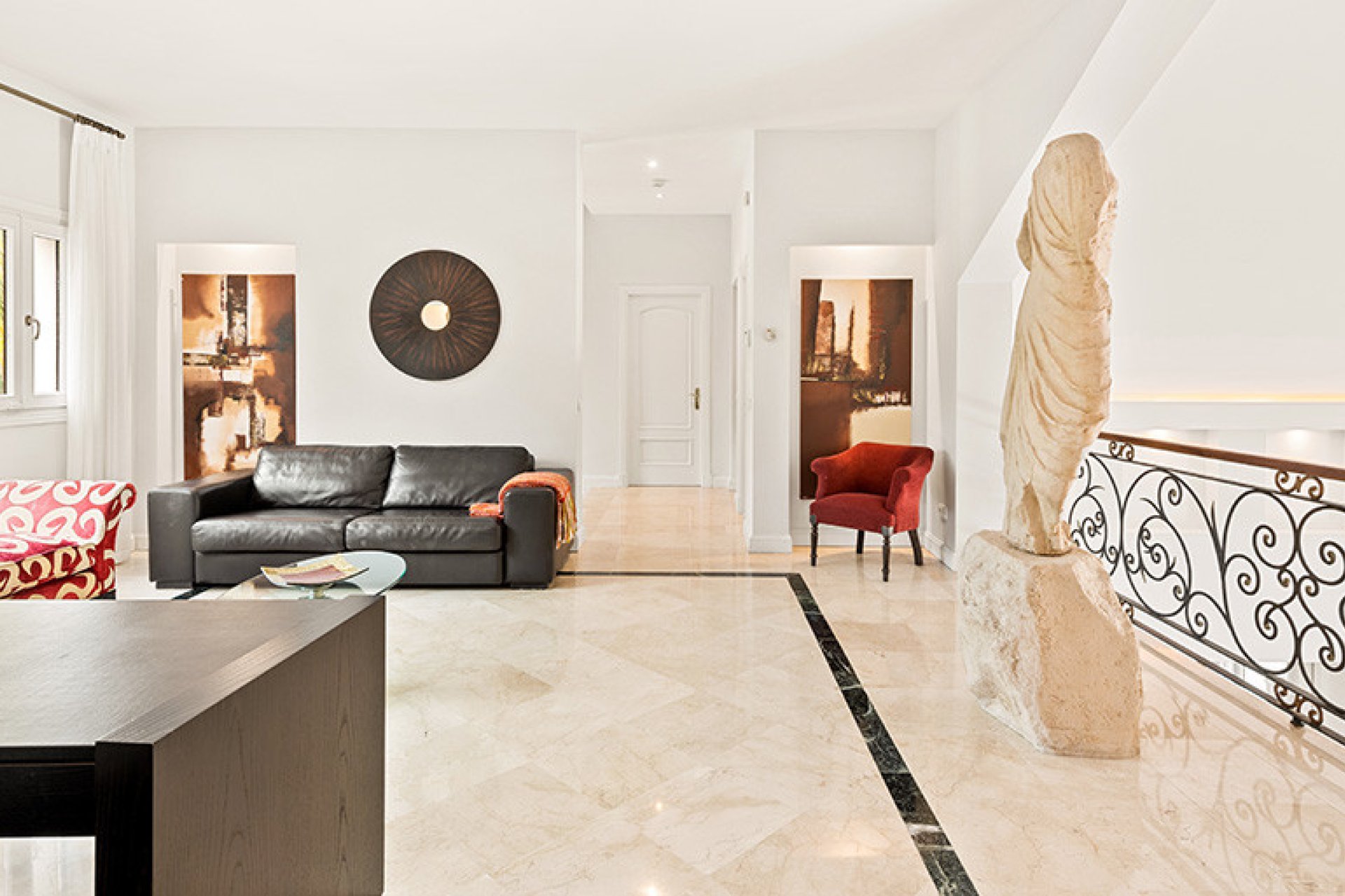 Resale - House - Detached Villa - Marbella - Nueva Andalucia