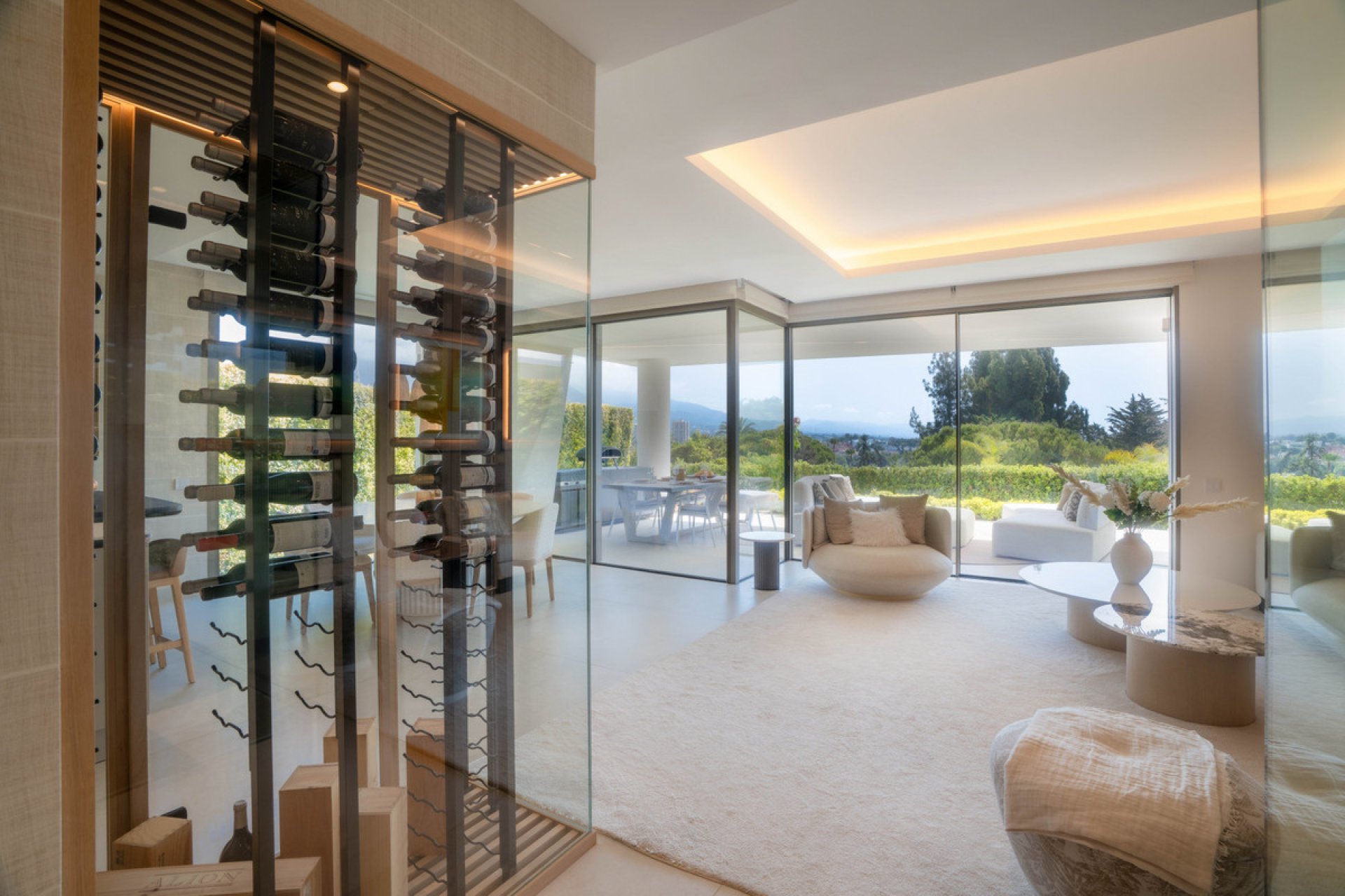 Resale - House - Detached Villa - Marbella - Nueva Andalucia