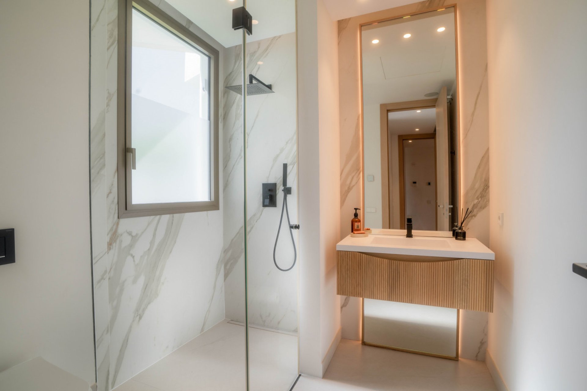 Resale - House - Detached Villa - Marbella - Nueva Andalucia