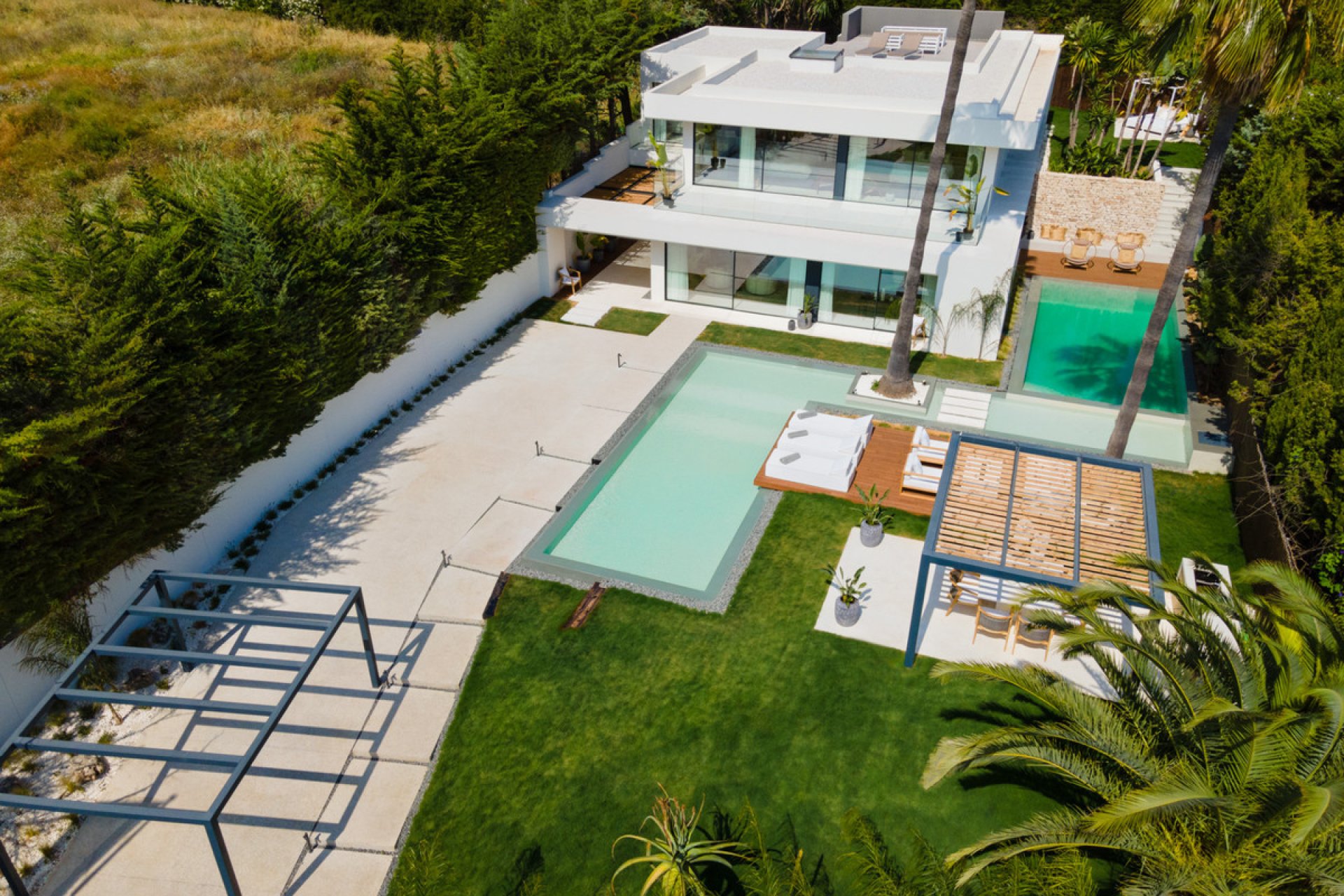 Resale - House - Detached Villa - Marbella - Nueva Andalucia