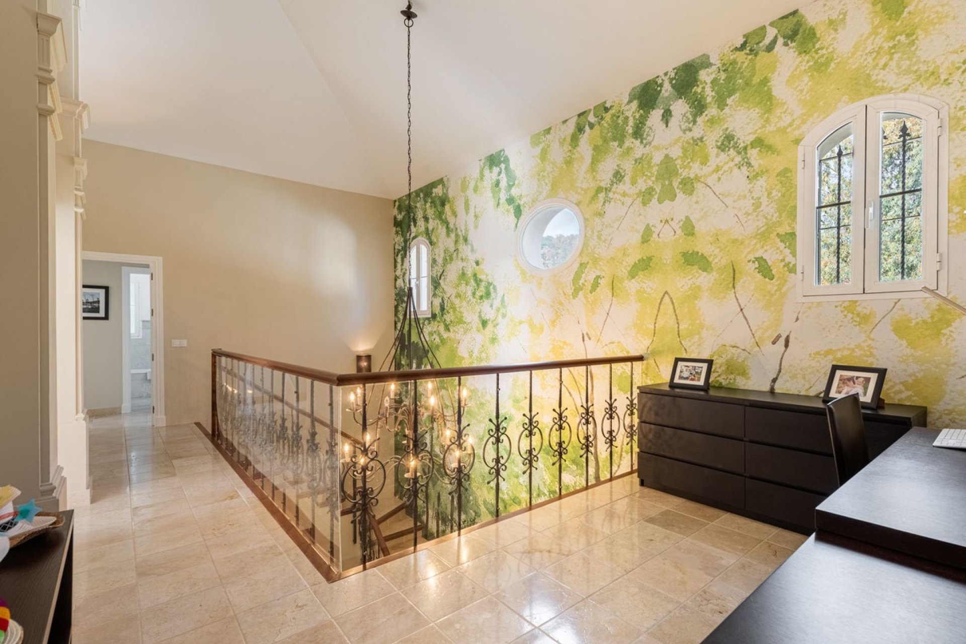 Resale - House - Detached Villa - Marbella - Nueva Andalucia