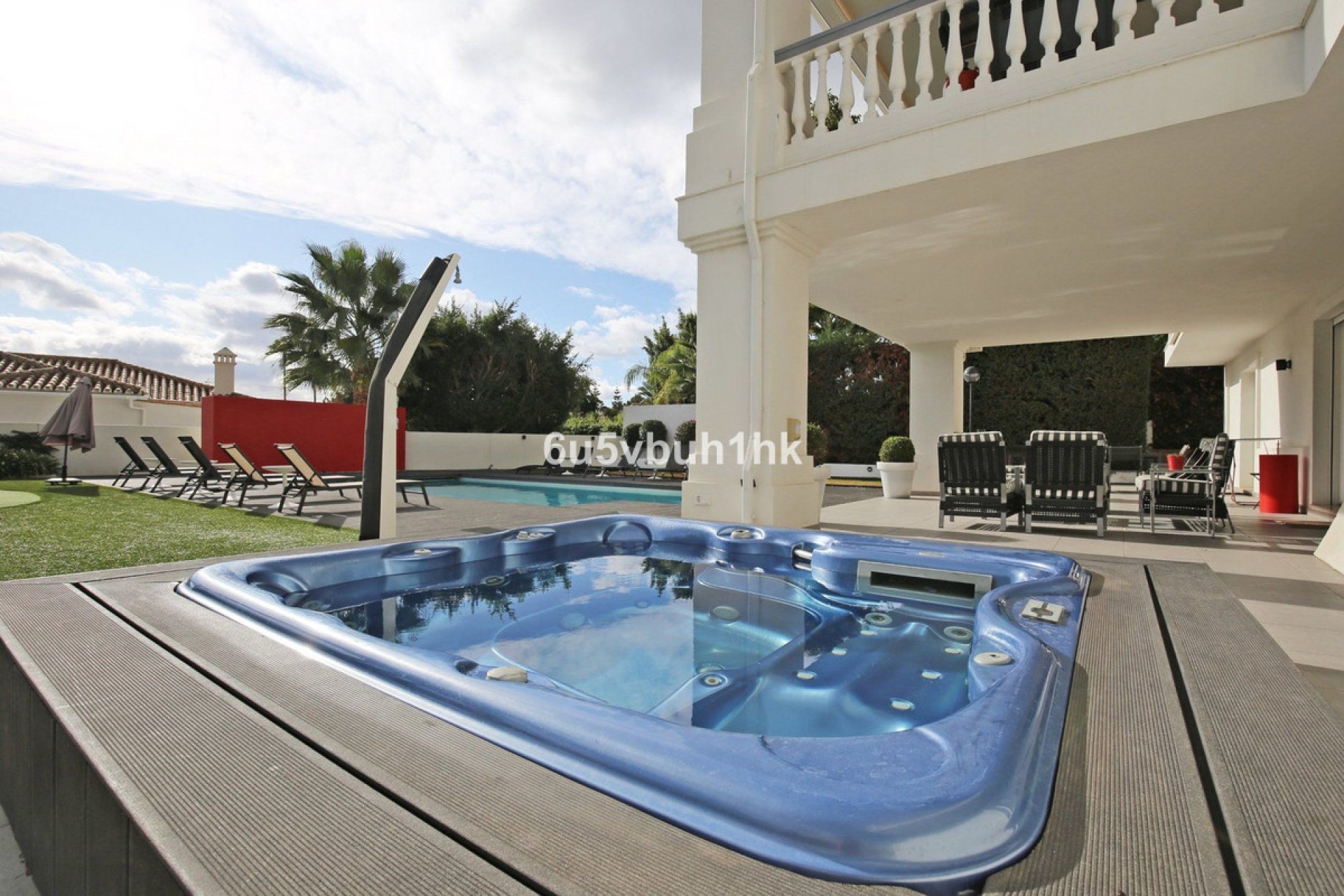 Resale - House - Detached Villa - Marbella - Nueva Andalucia