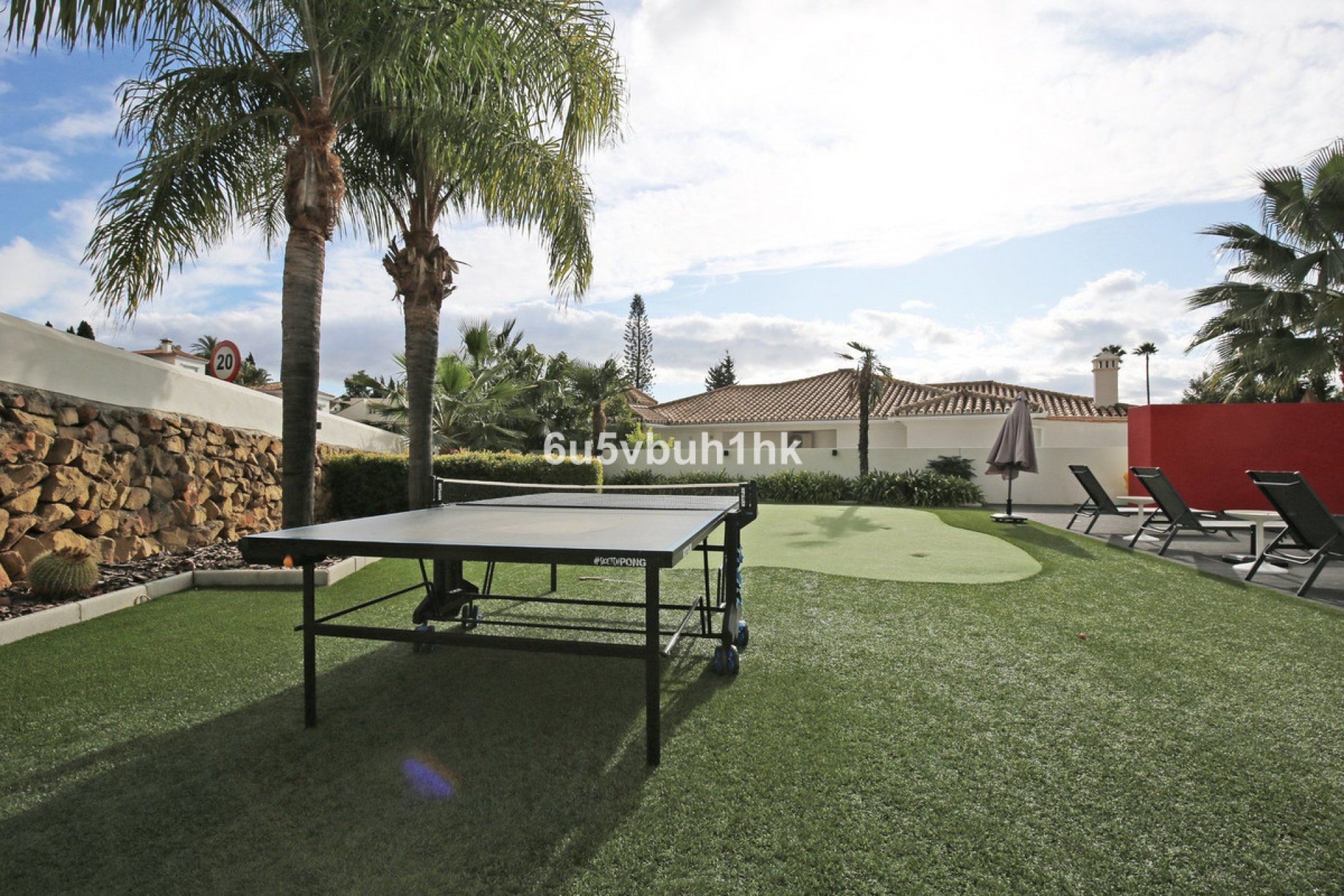 Resale - House - Detached Villa - Marbella - Nueva Andalucia