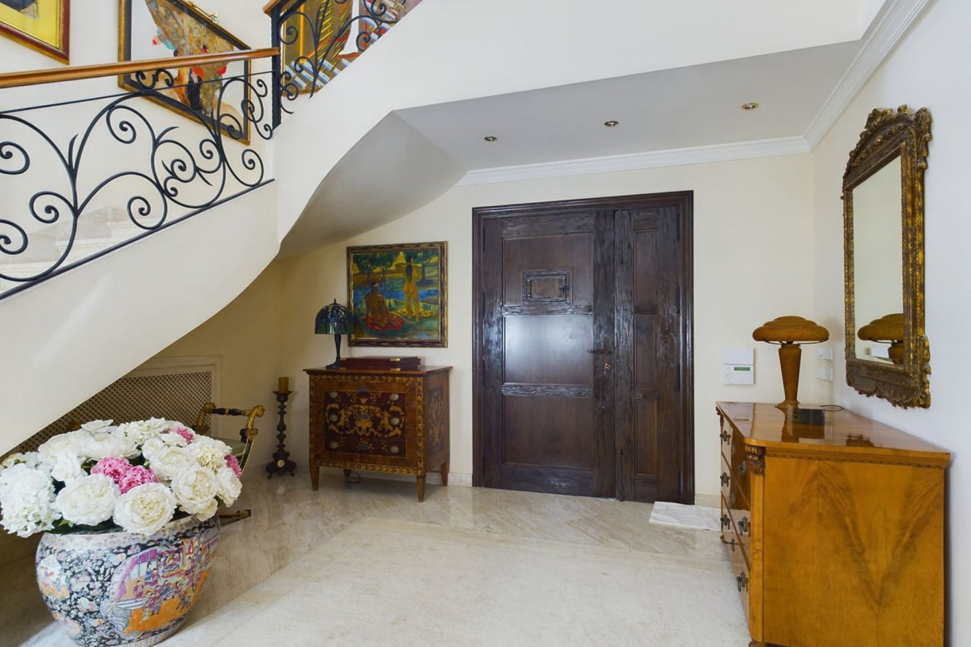 Resale - House - Detached Villa - Marbella - Nueva Andalucia