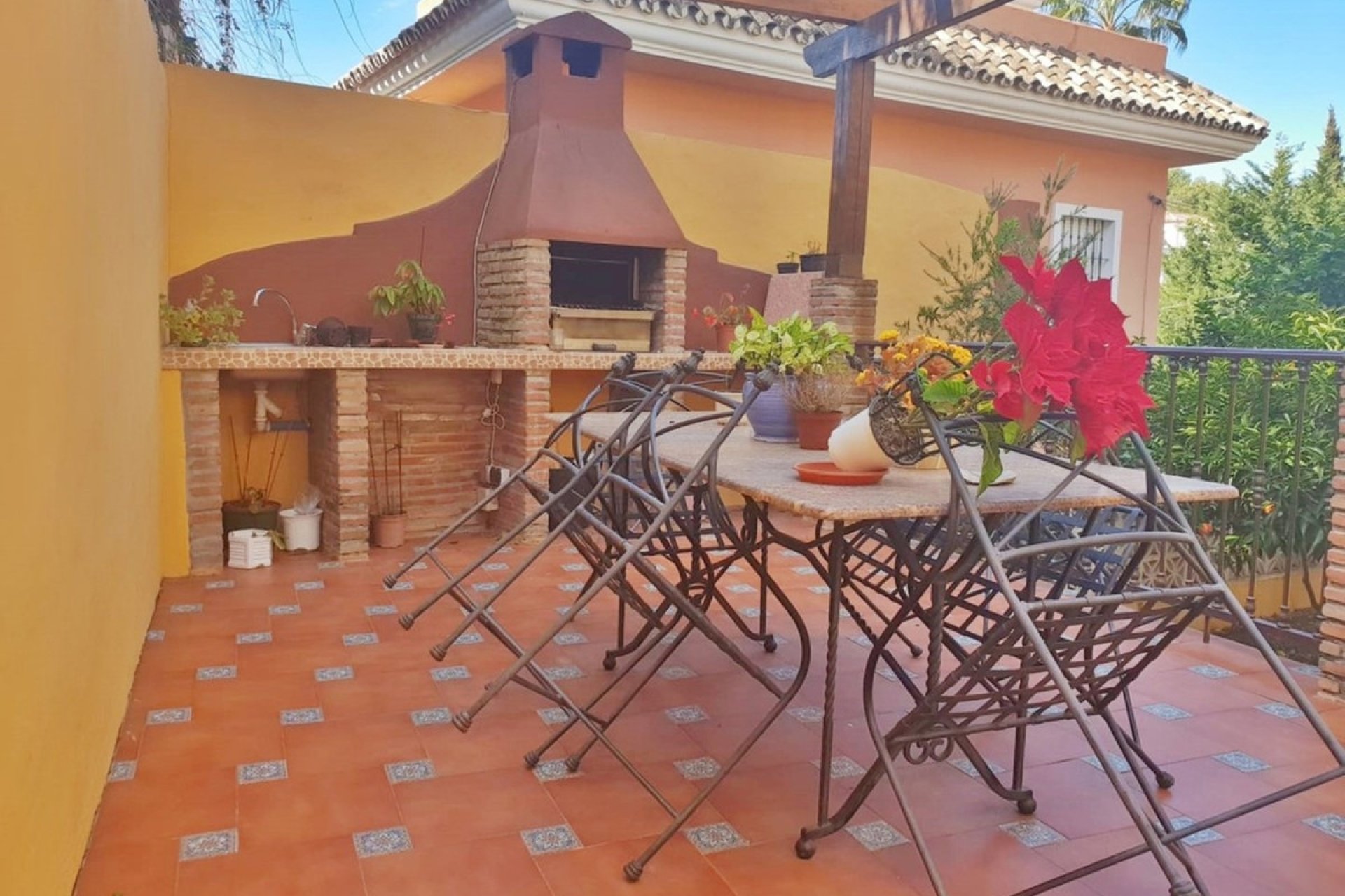 Resale - House - Detached Villa - Marbella - Nueva Andalucia