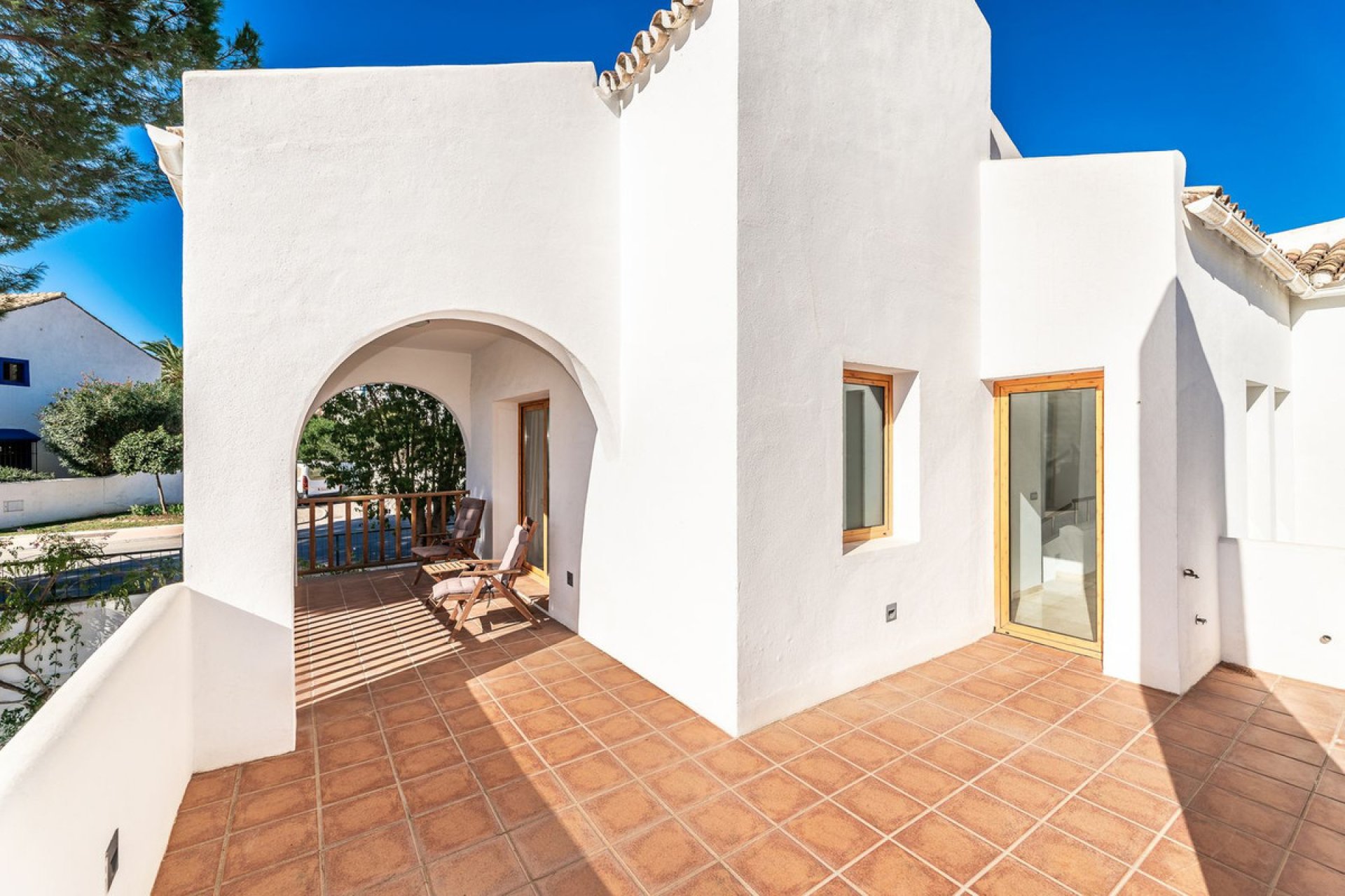 Resale - House - Detached Villa - Marbella - Nueva Andalucia