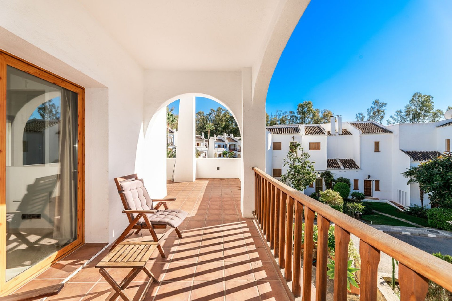 Resale - House - Detached Villa - Marbella - Nueva Andalucia