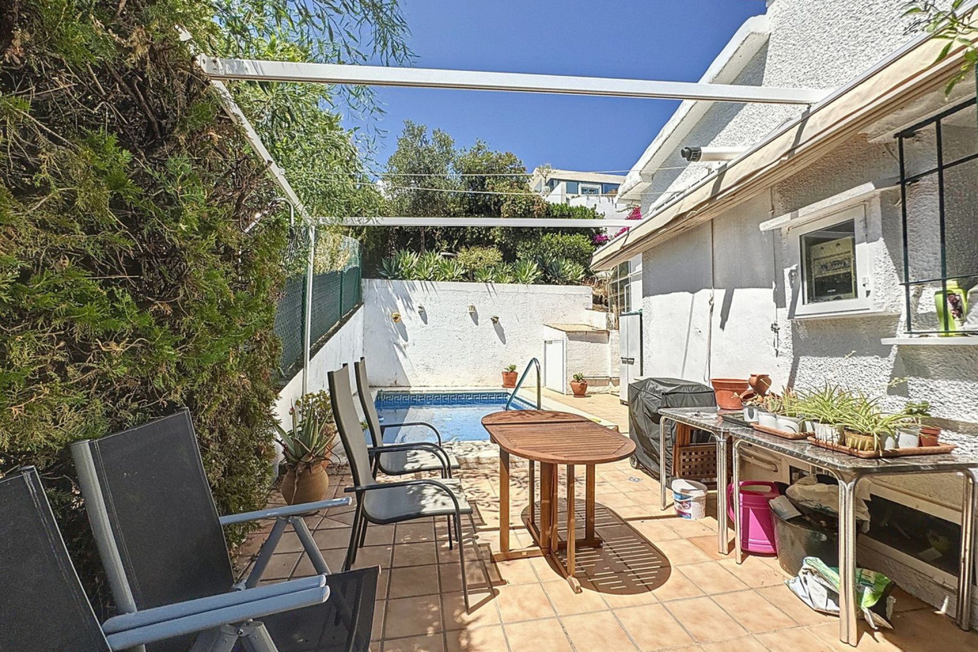 Resale - House - Detached Villa - Marbella - Nueva Andalucia