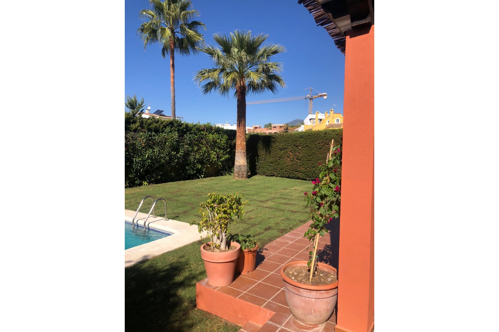 Resale - House - Detached Villa - Marbella - Nueva Andalucia