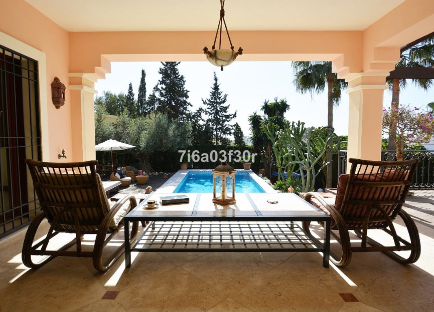 Resale - House - Detached Villa - Marbella - Nueva Andalucia