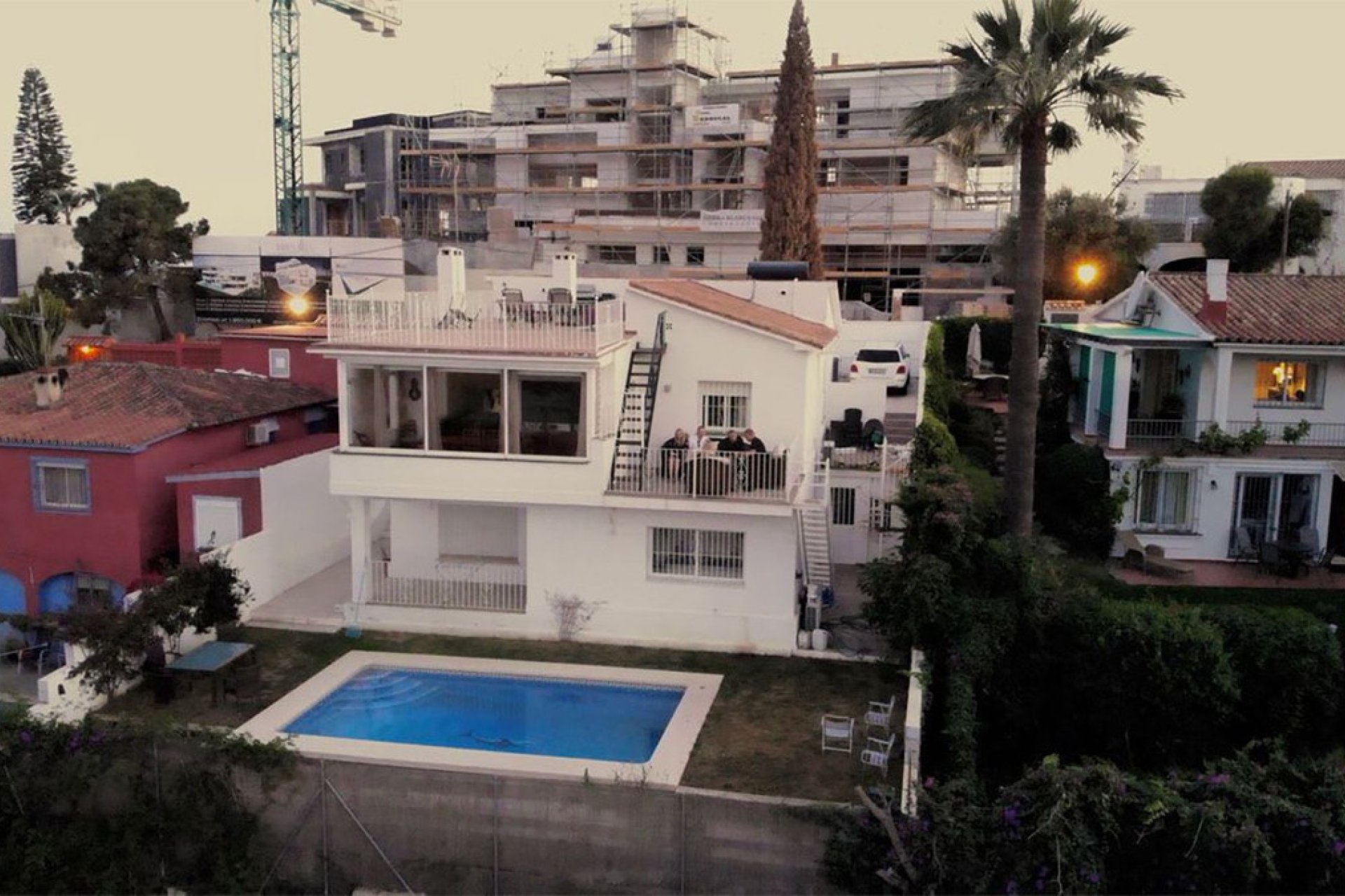 Resale - House - Detached Villa - Marbella - Nueva Andalucia