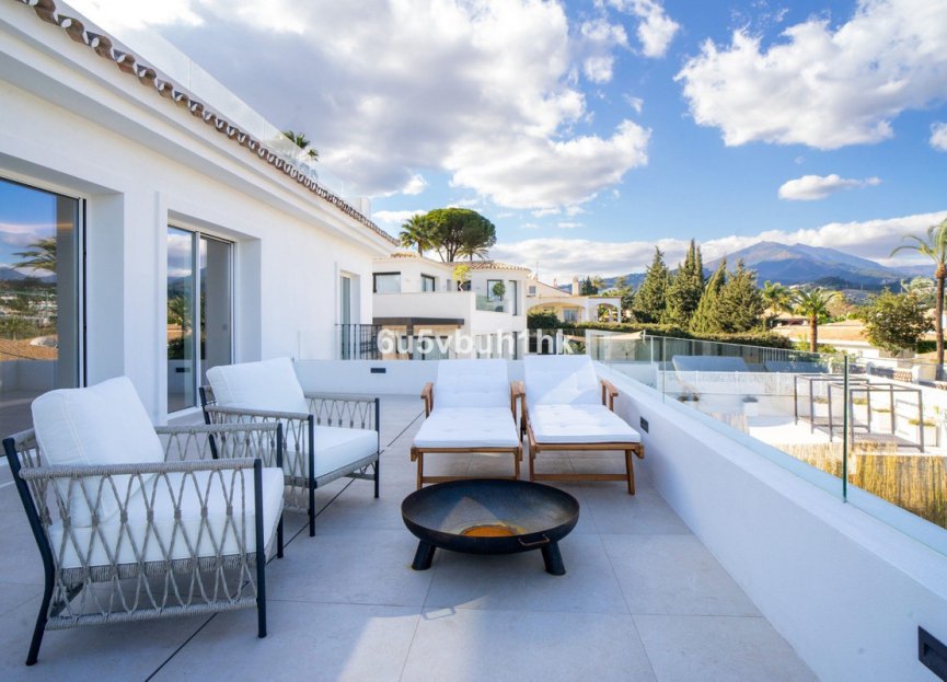 Resale - House - Detached Villa - Marbella - Nueva Andalucia