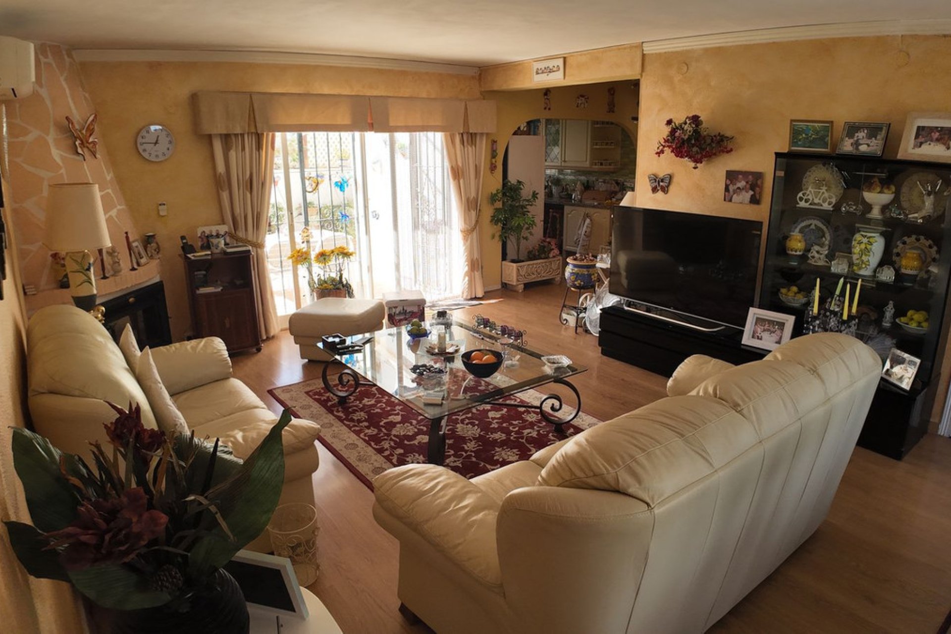 Resale - House - Detached Villa - Marbella - Nueva Andalucia