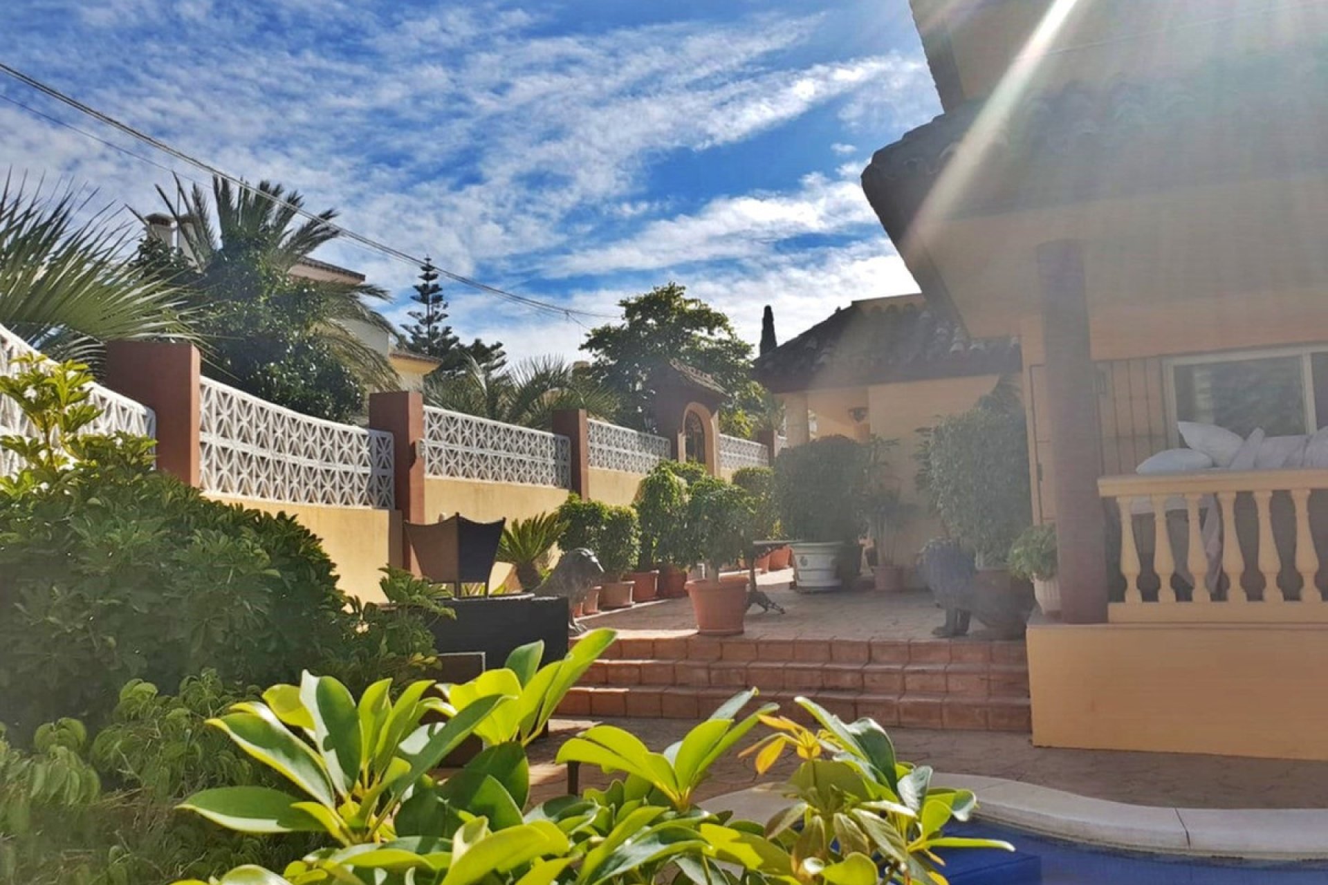 Resale - House - Detached Villa - Marbella - Nueva Andalucia