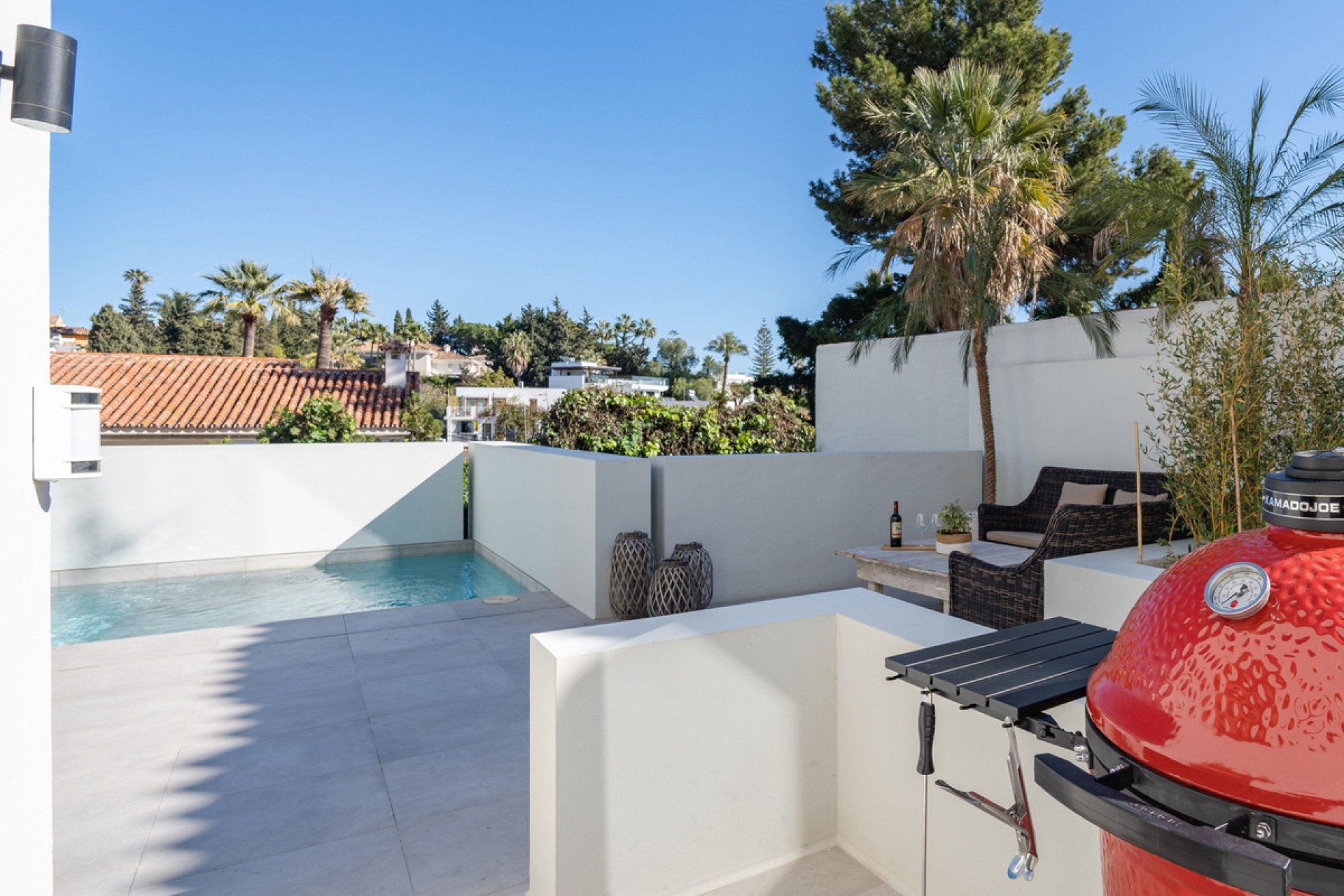 Resale - House - Detached Villa - Marbella - Nueva Andalucia