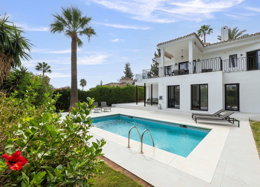 Resale - House - Detached Villa - Marbella - Nueva Andalucia