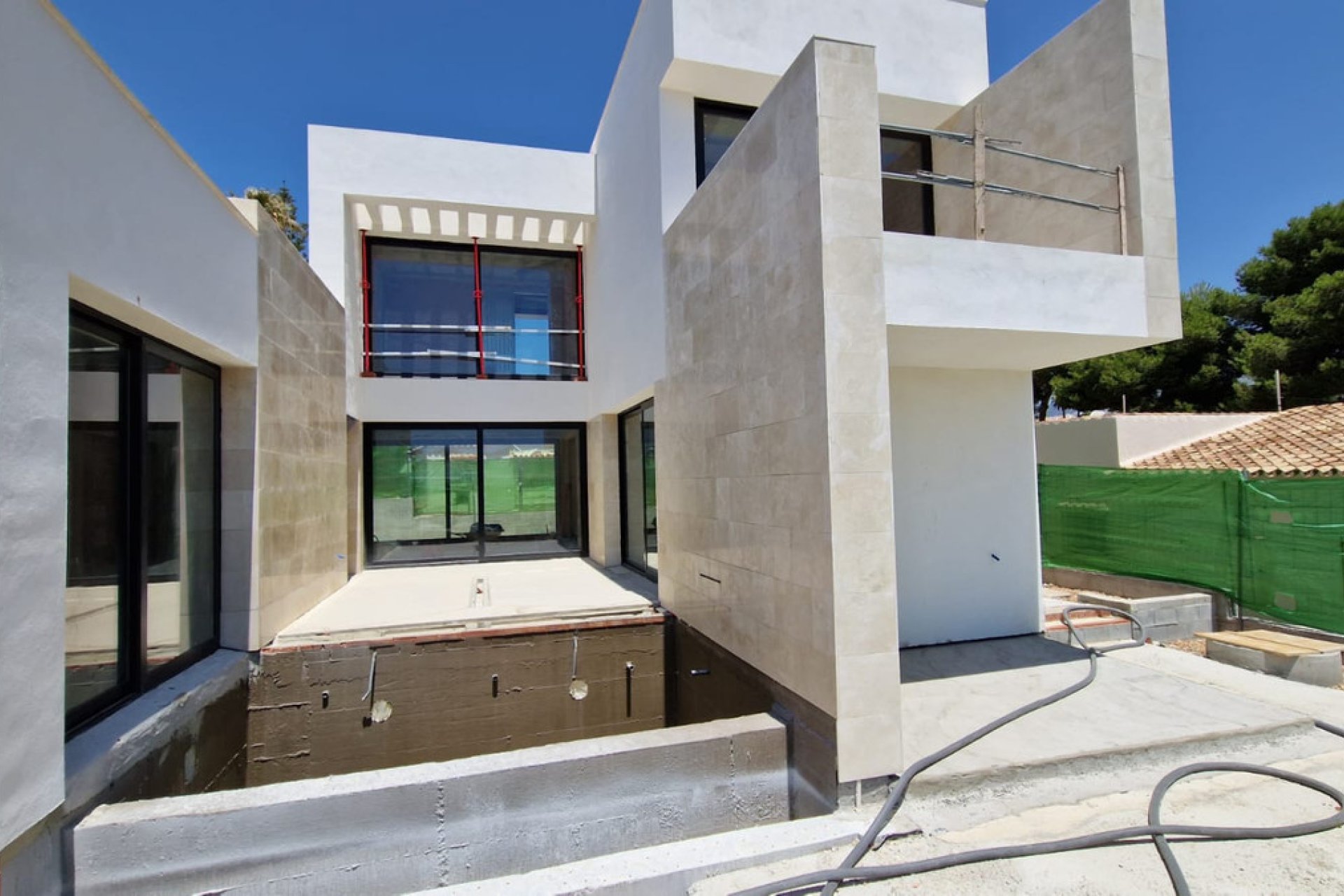 Resale - House - Detached Villa - Marbella - Nueva Andalucia